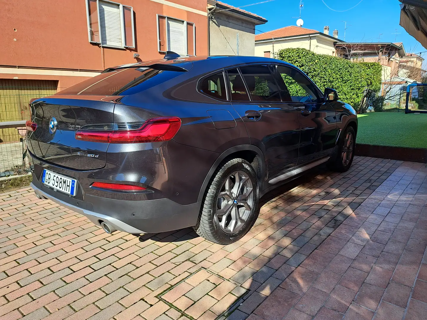 BMW X4 X4 G02 2018 xdrive20d xLine auto my19 Коричневий - 2