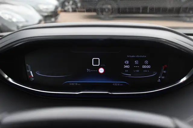 Peugeot 3008 view 18