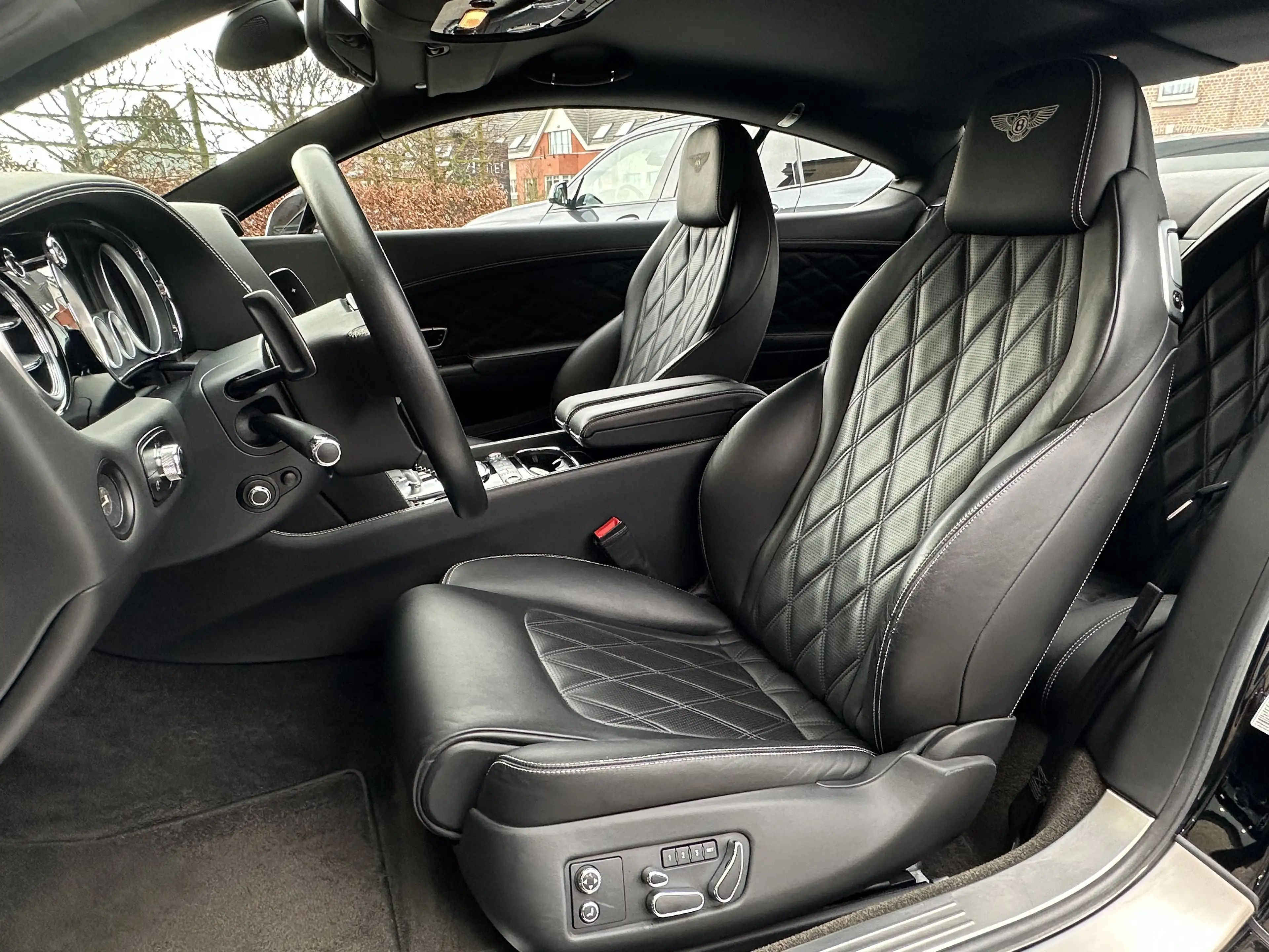 Bentley Continental GT V8 S I Service Bentley Official dealer — photo 10