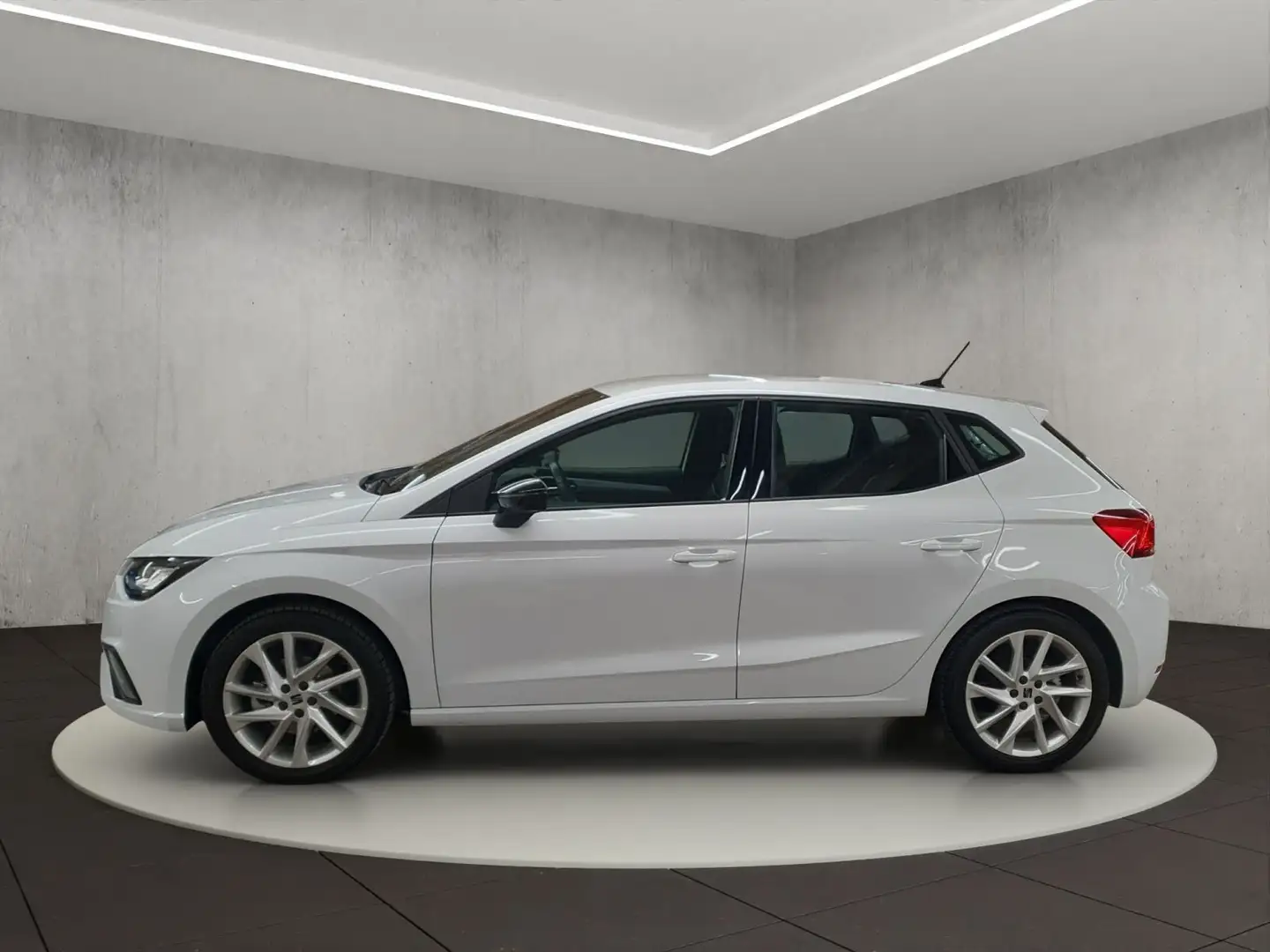 SEAT Ibiza FR 1.0 TSI 85 kW (116 PS) 6-Gang Weiß - 2