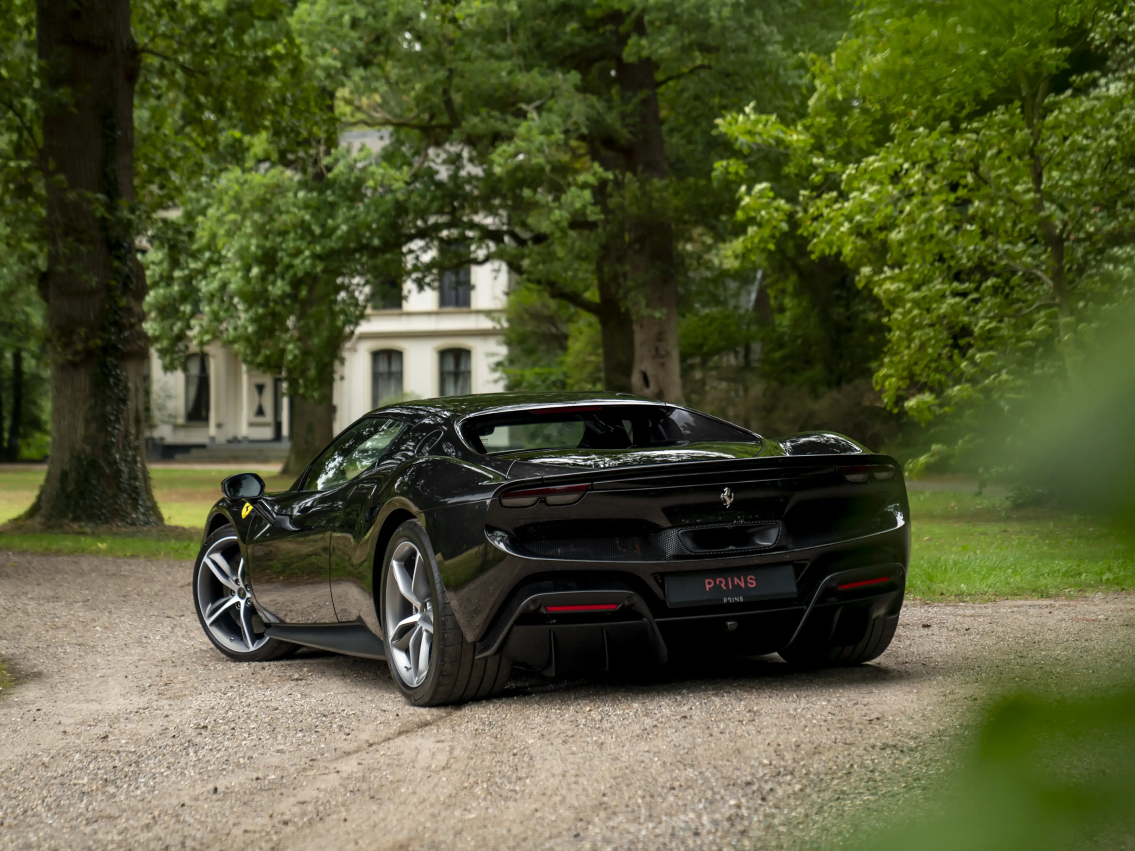 Ferrari 296 GTB 3.0 V6 | Lift | Cioccolato Racing Seats — photo 6