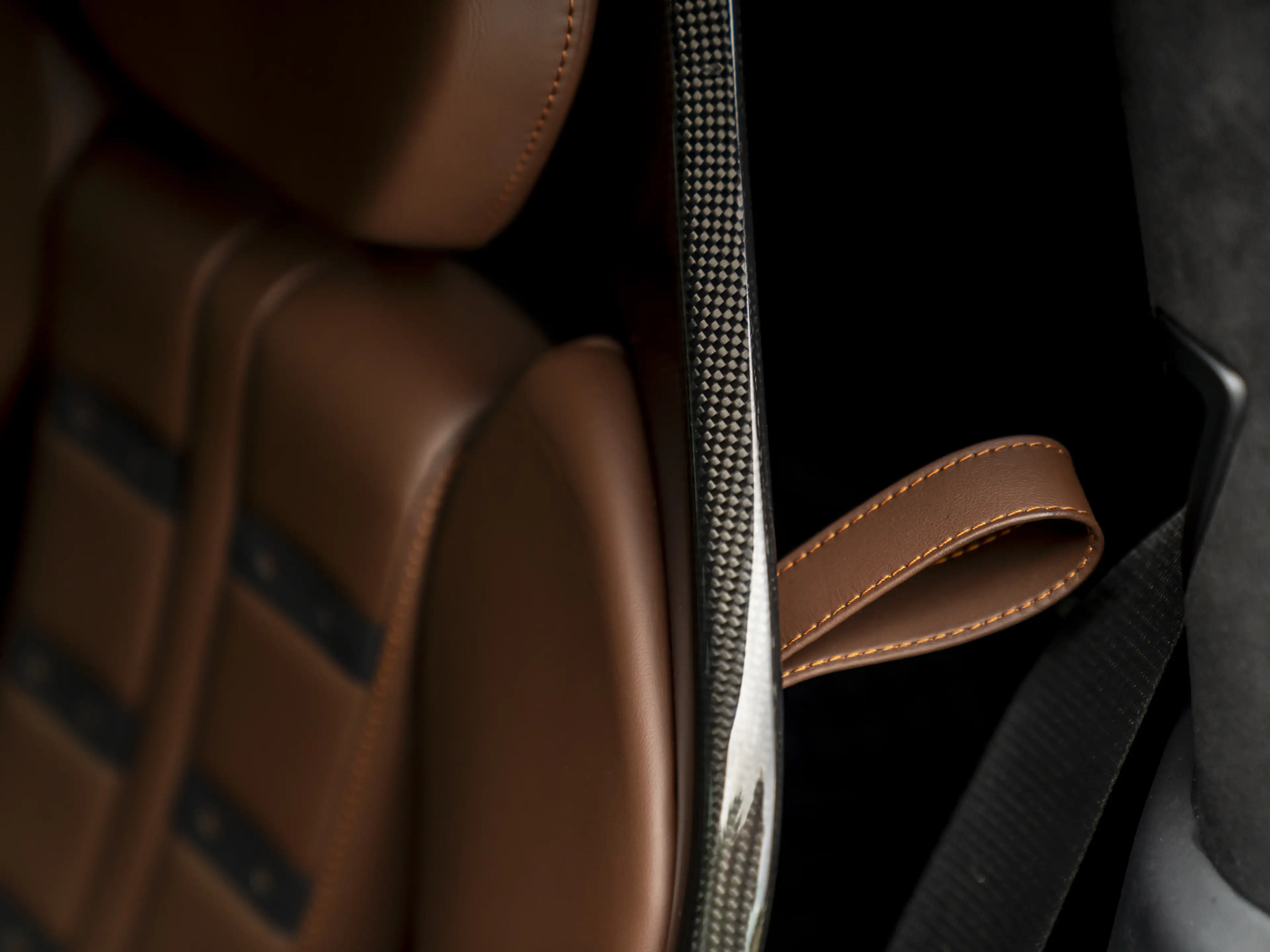 Ferrari 296 GTB 3.0 V6 | Lift | Cioccolato Racing Seats — photo 10