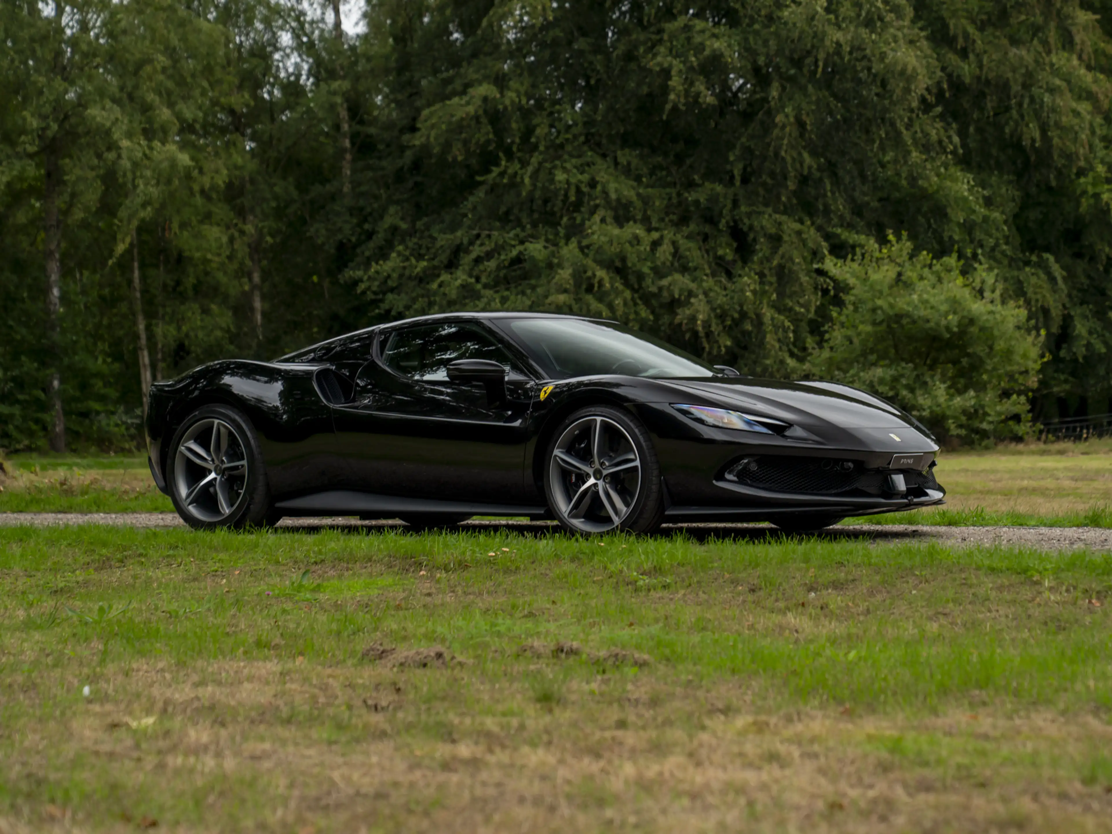 Ferrari 296 GTB 3.0 V6 | Lift | Cioccolato Racing Seats — photo 3