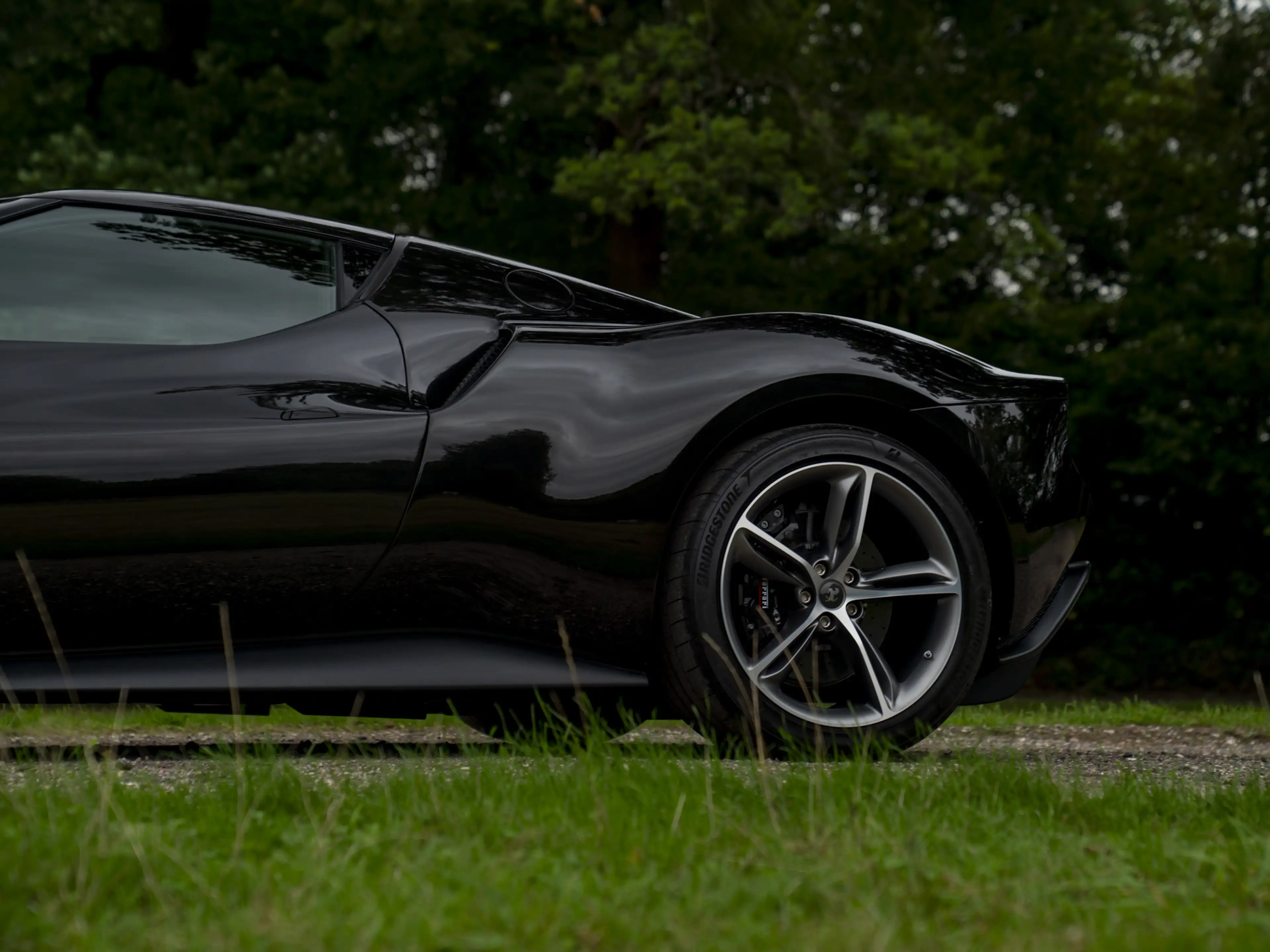 Ferrari 296 GTB 3.0 V6 | Lift | Cioccolato Racing Seats — photo 31