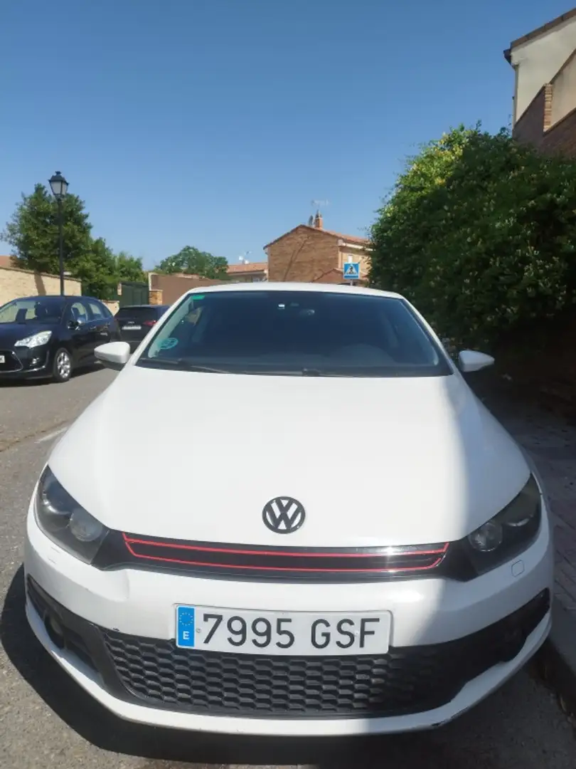 Volkswagen Scirocco 1.4 TSI 160 Wit - 2