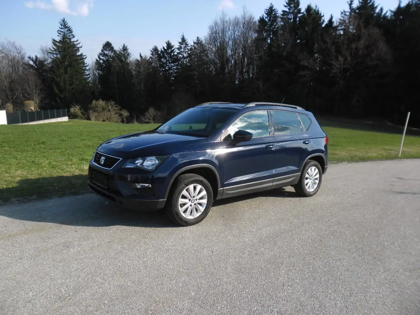 SEAT Ateca Reference Blau - 2