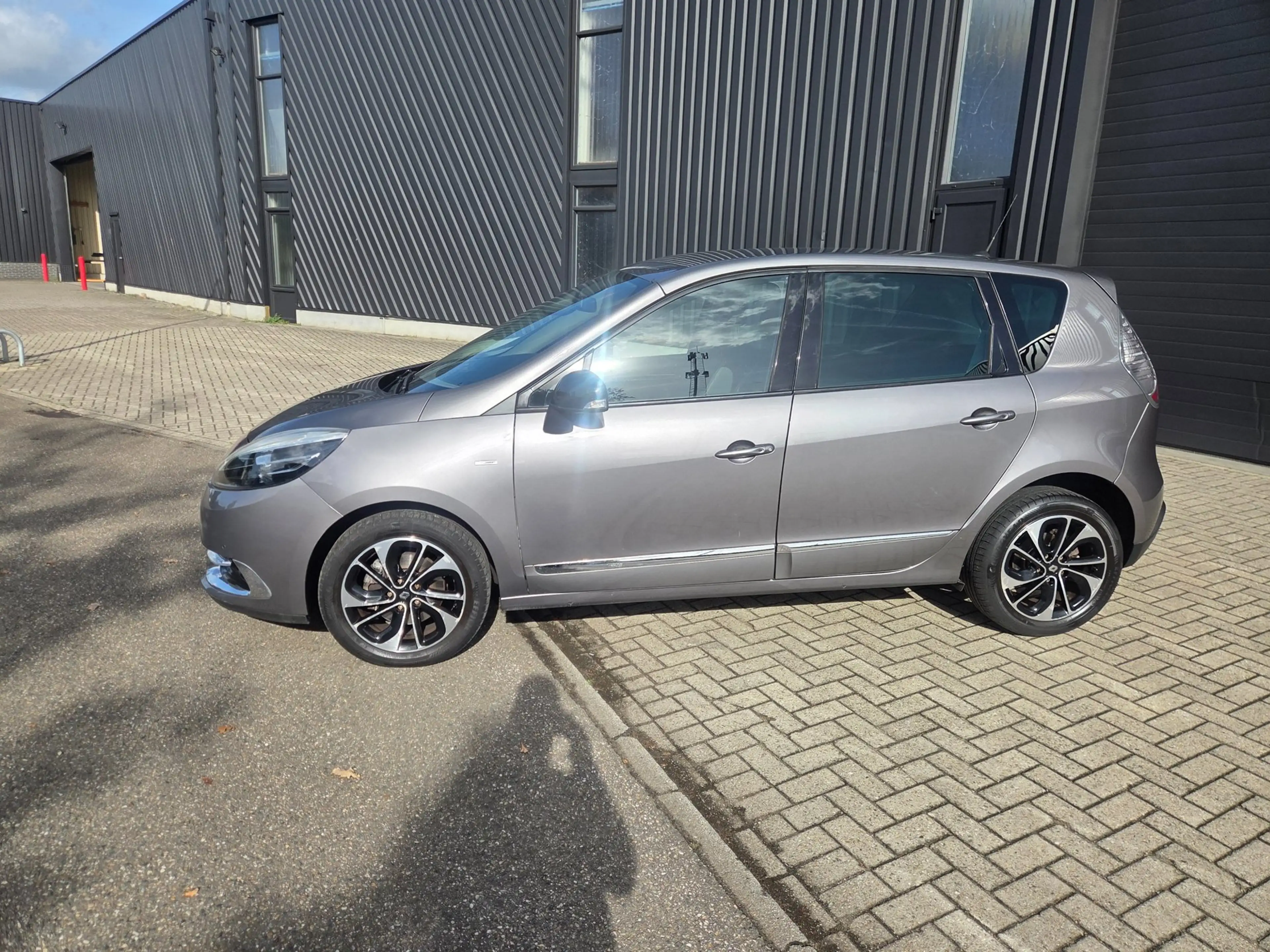 Renault Scenic 1.2 TCe Bose Mooie Auto Nieuwe Ketting — photo 3