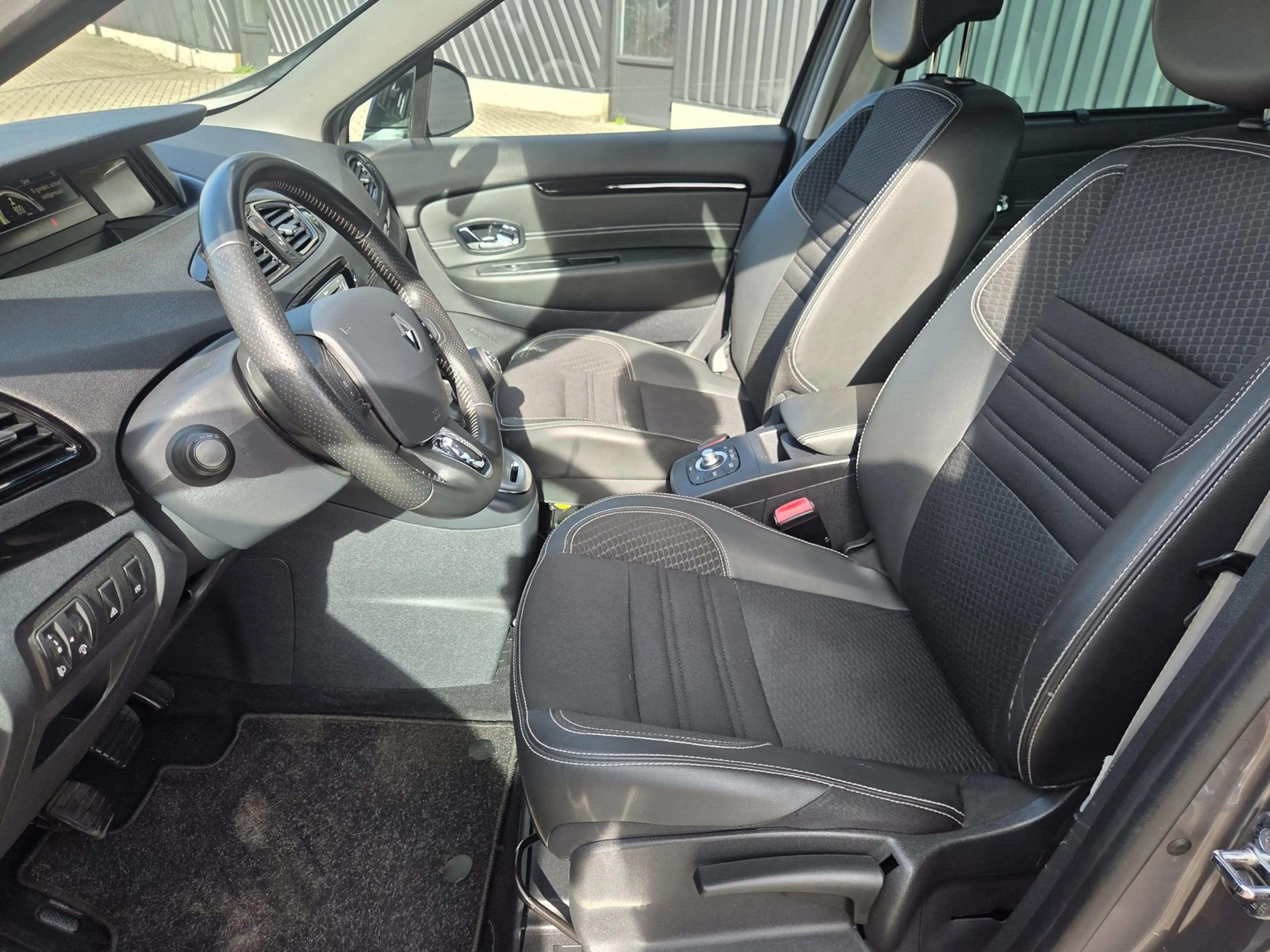 Renault Scenic 1.2 TCe Bose Mooie Auto Nieuwe Ketting — photo 14