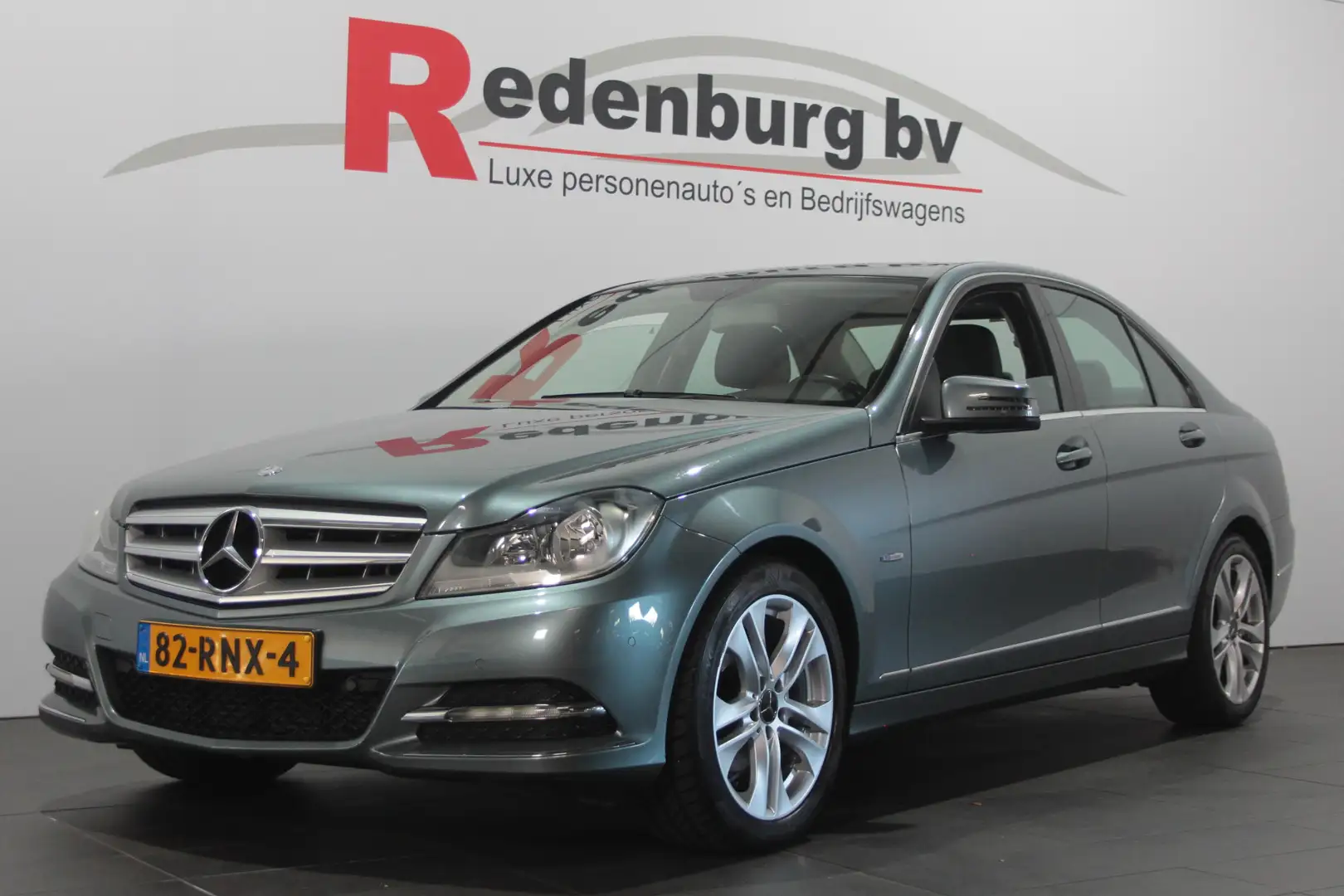 Mercedes-Benz C 180 Business Class 125! Avantgarde - Airco / Bluetooth Grijs - 1