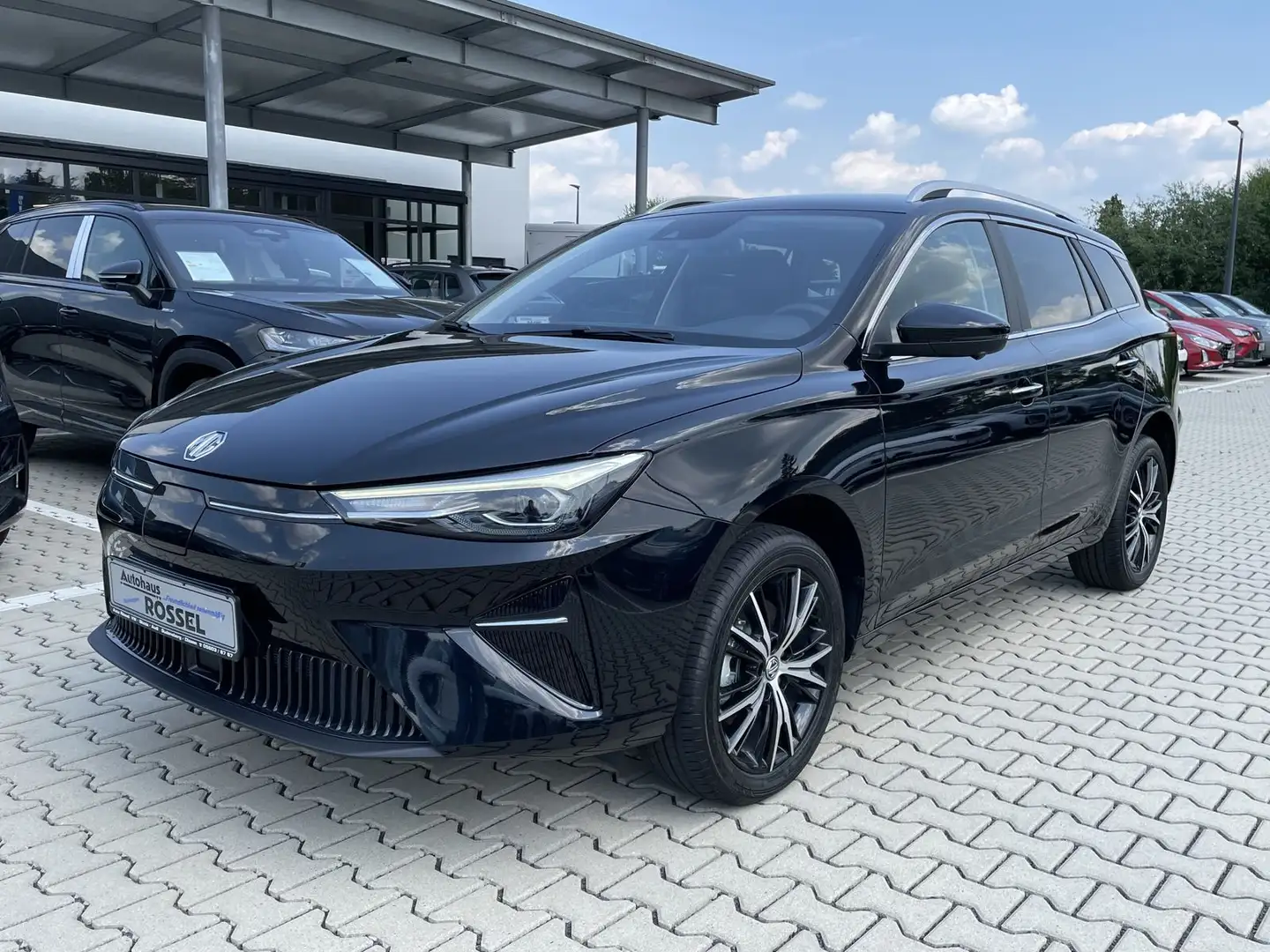 MG MG5 115 KW Luxury Leder Navi LED 17" Alu Schwarz - 1