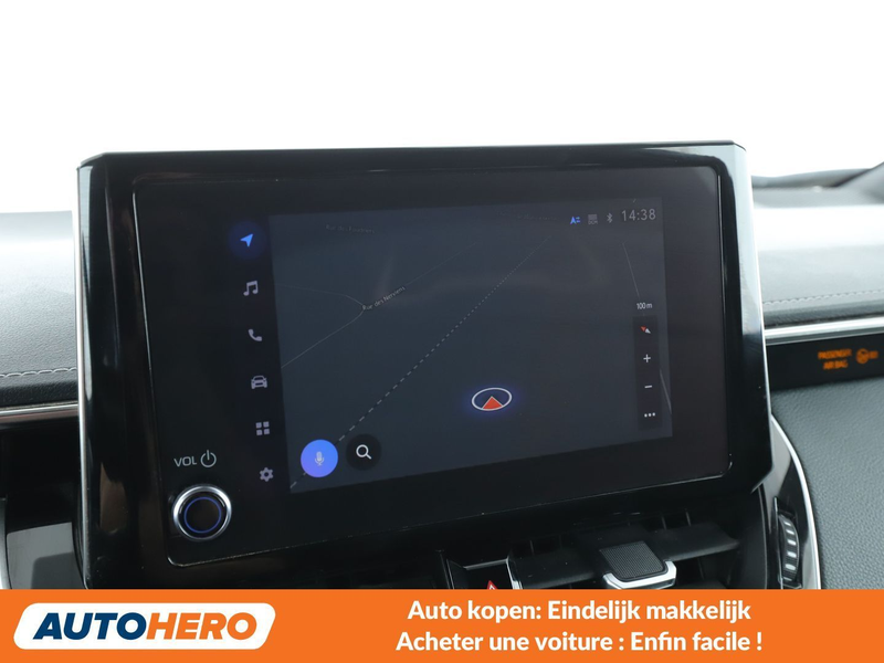 Toyota Corolla 1.8 Hybrid Dynamic — photo 8