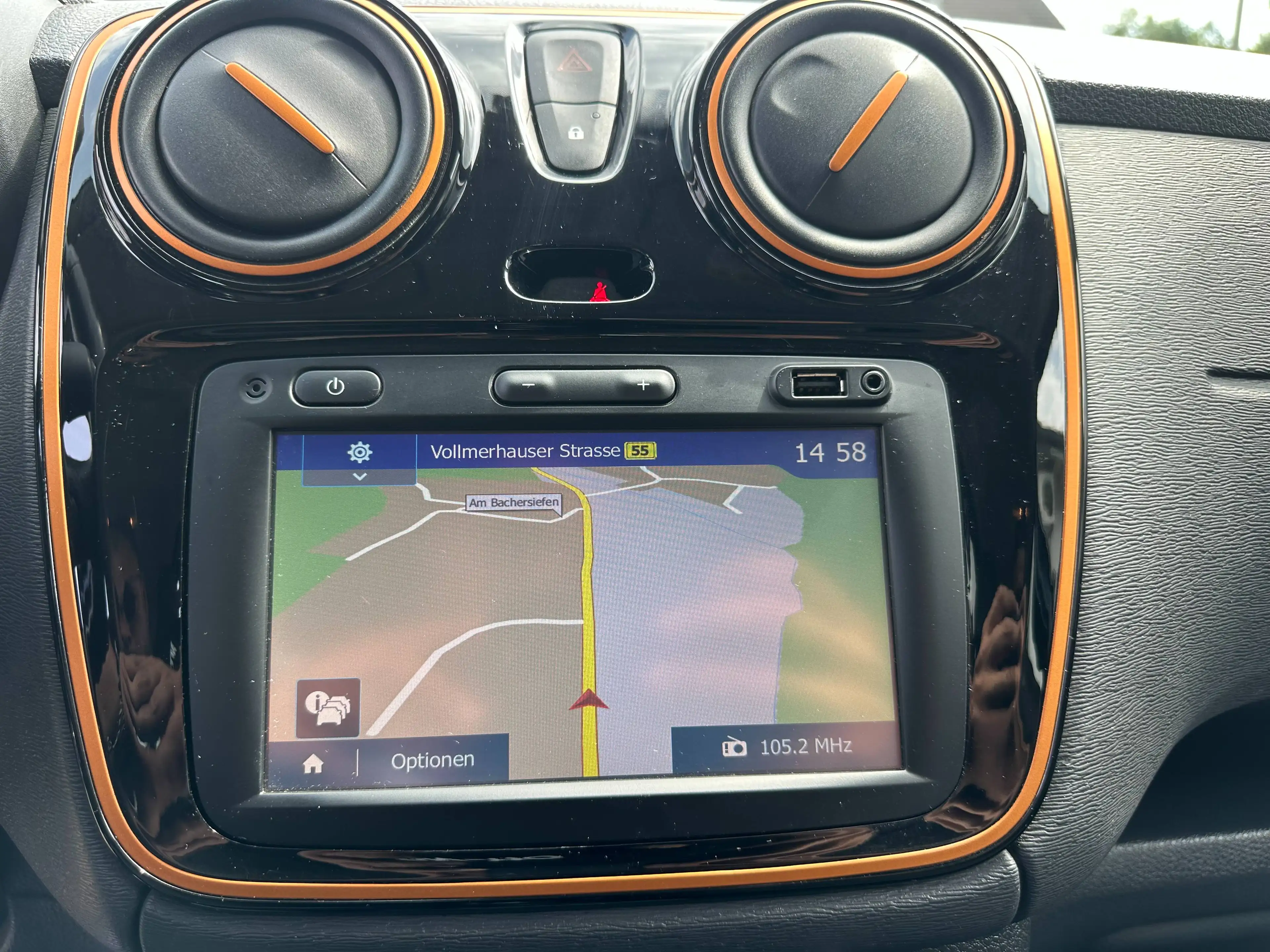 Dacia Dokker 1.2 TCe Stepway+NAVI+KLIMA+2XSCHIEBETÜR+T-LEDER — photo 7