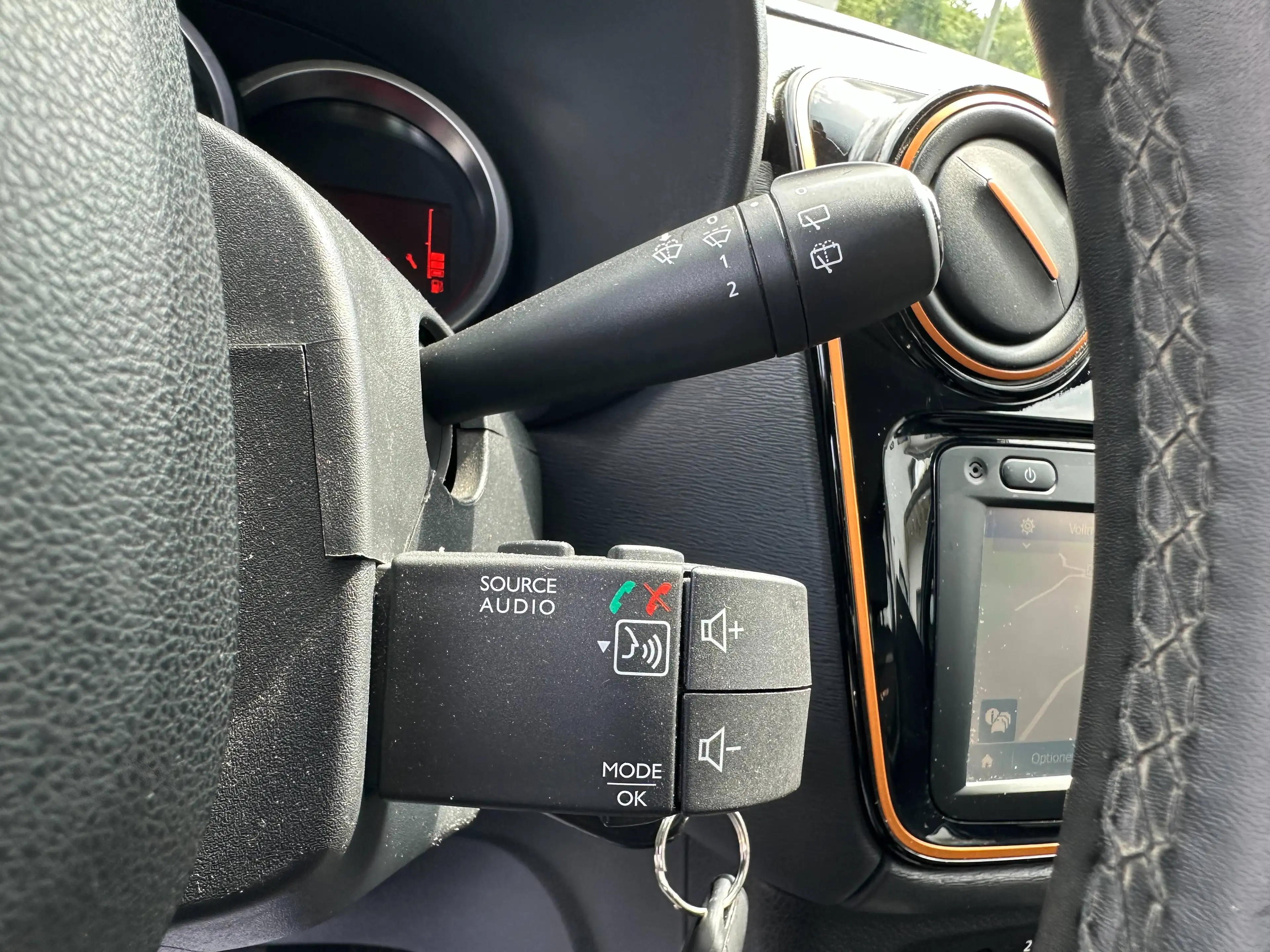 Dacia Dokker 1.2 TCe Stepway+NAVI+KLIMA+2XSCHIEBETÜR+T-LEDER — photo 13