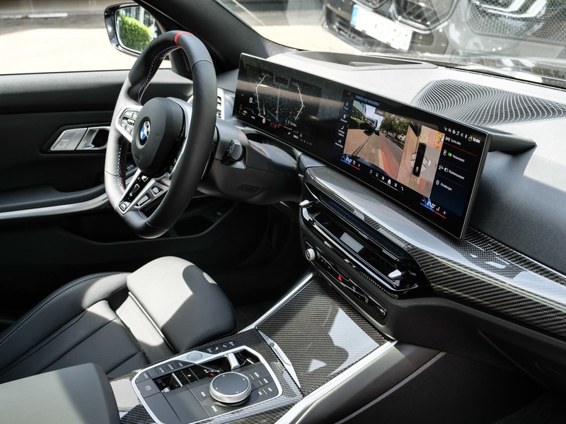 BMW 340 M340i xDrive MSport + Pano + H/K + AHK + 19" — photo 16