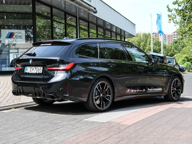 BMW 340 M340i xDrive MSport + Pano + H/K + AHK + 19" — photo 2