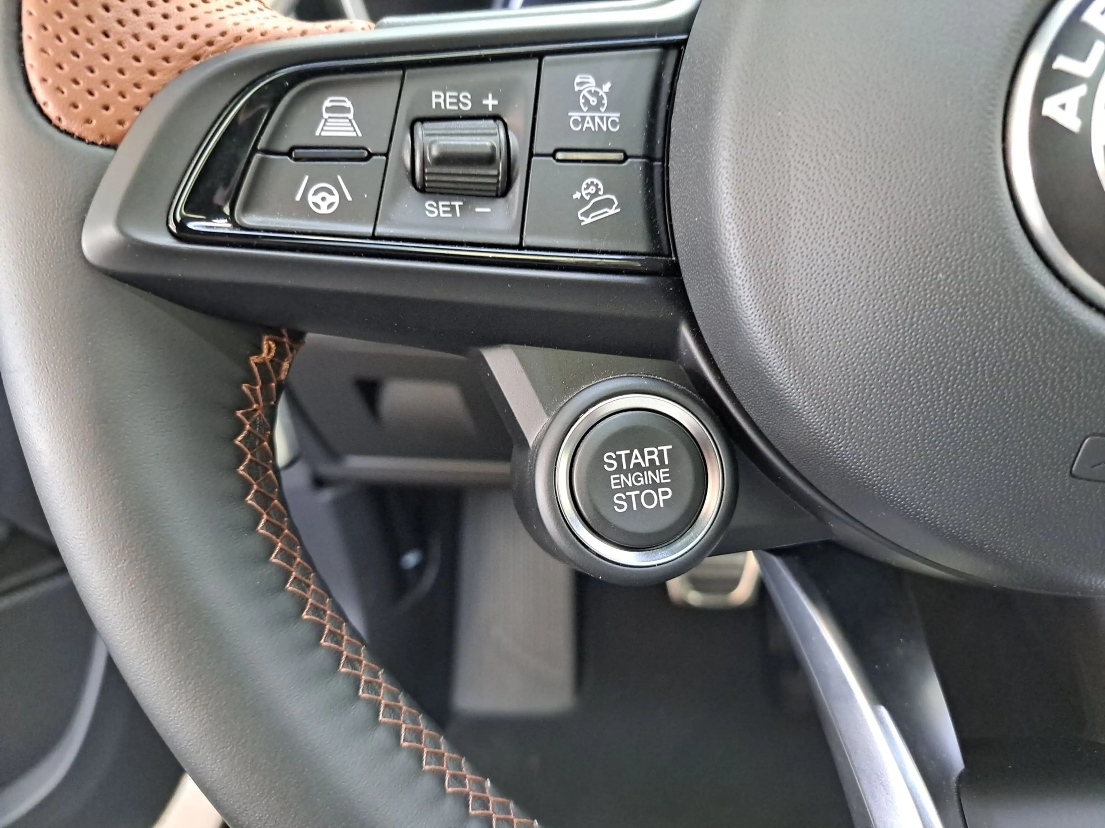 Alfa Romeo Stelvio 2.2 Diesel 16V AT8 Q4 Intensa VelocePaket — photo 20