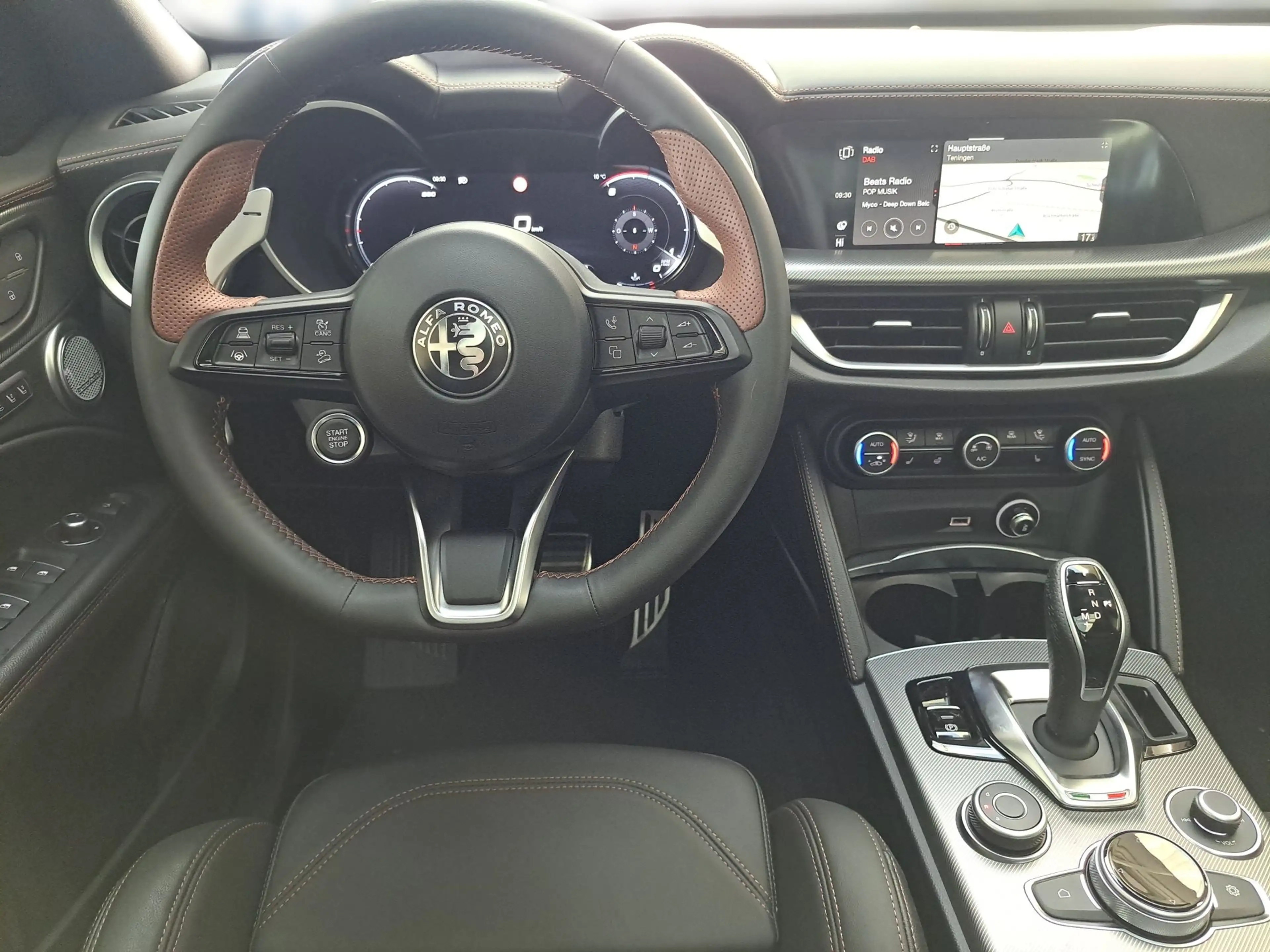 Alfa Romeo Stelvio 2.2 Diesel 16V AT8 Q4 Intensa VelocePaket — photo 10