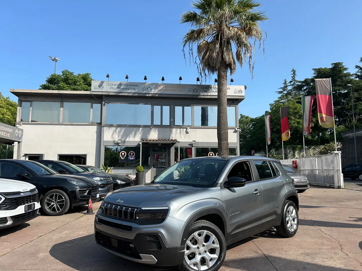 Jeep Avenger 1.2 TURBO ALTITUDE PRONTA CONSEGNA Grigio - 2