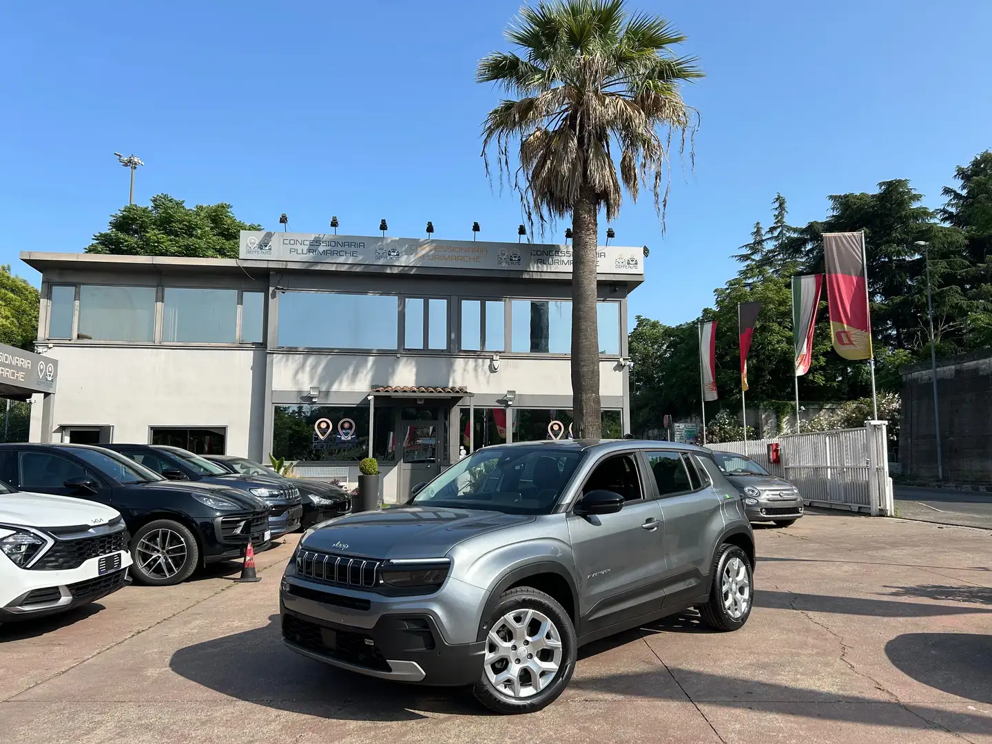 Jeep Avenger 1.2 TURBO ALTITUDE PRONTA CONSEGNA Grigio - 1