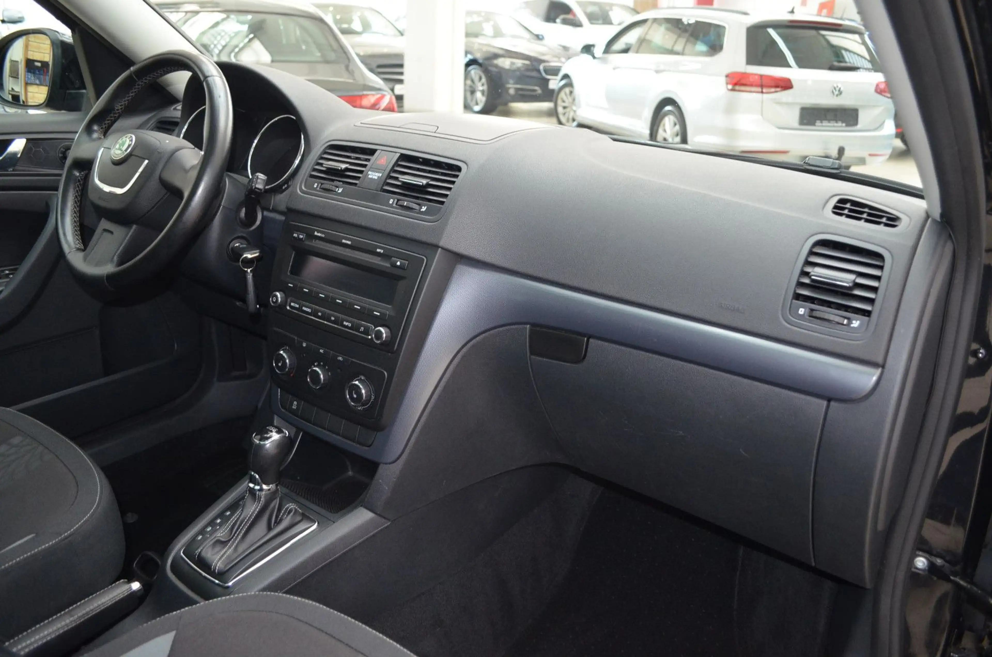 Skoda Yeti Ambition 1,2 TSI DSG ~KLIMA ~SHZNG ~PANO — photo 13