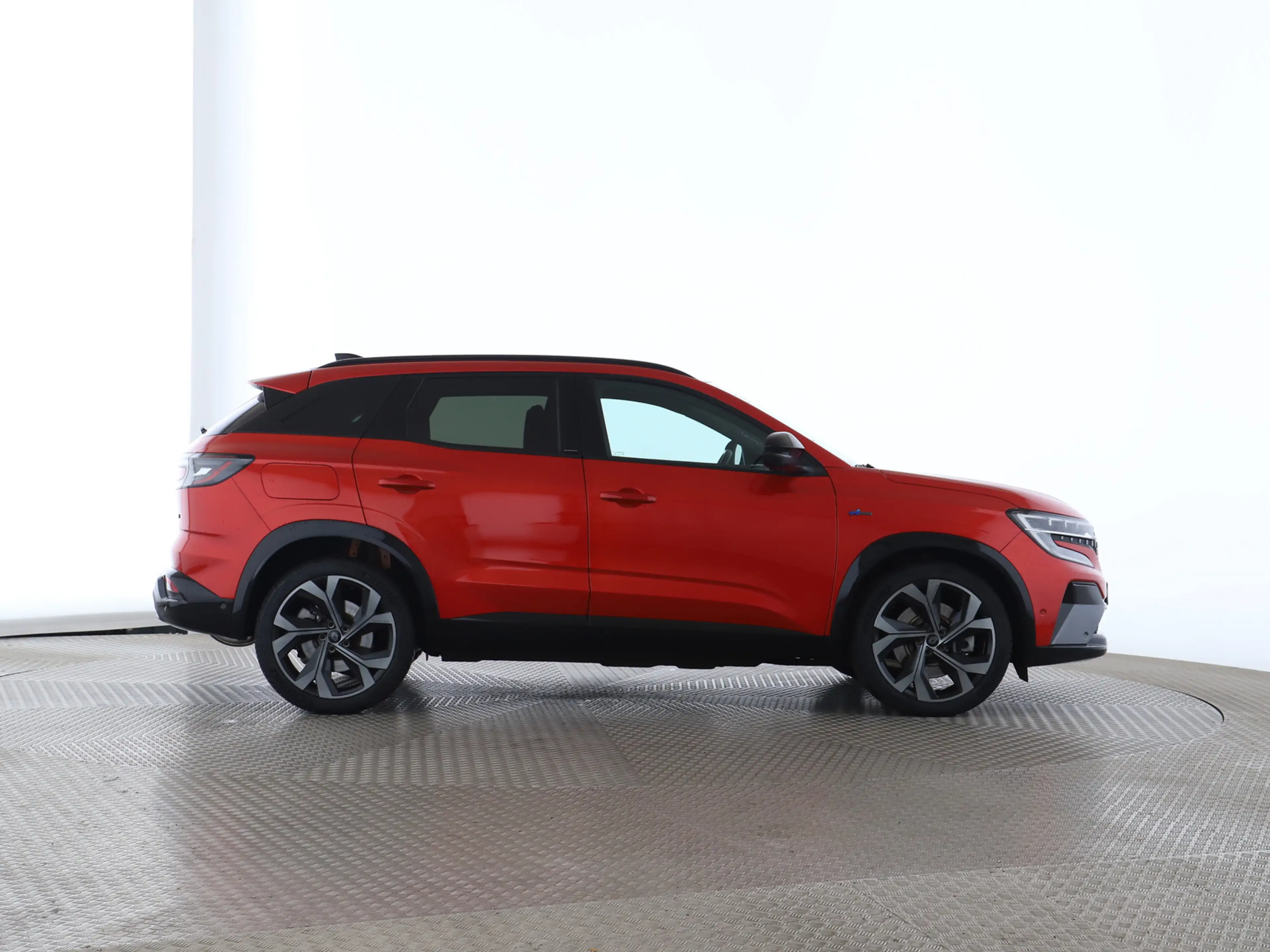 Renault Austral 1.2 E-TECH Hybrid 200 Iconic Esprit — photo 8