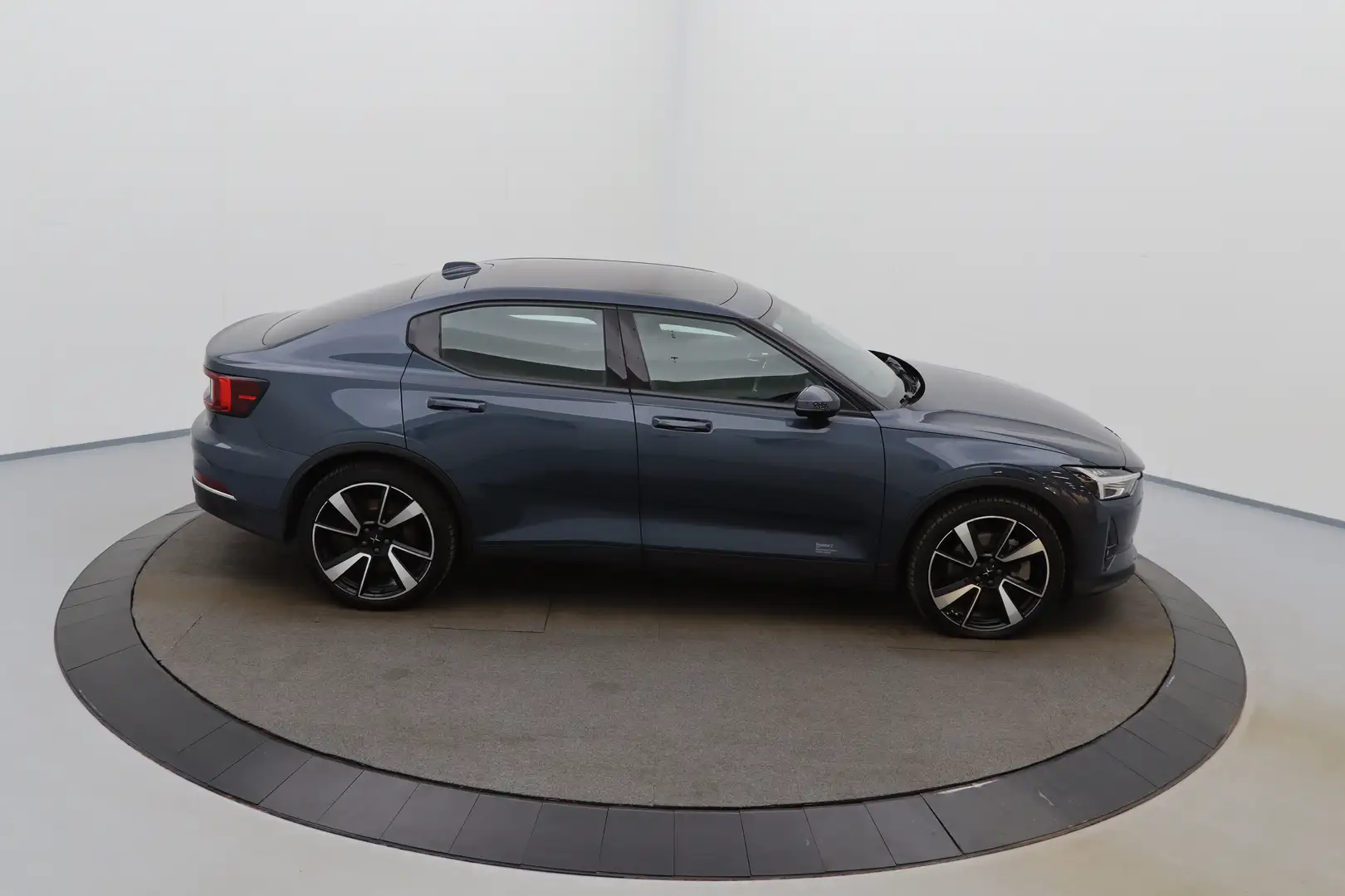 Polestar 2 78 kWh Dual Motor Plus Pilot LED GPS PDC 360°CAM P Albastru - 2