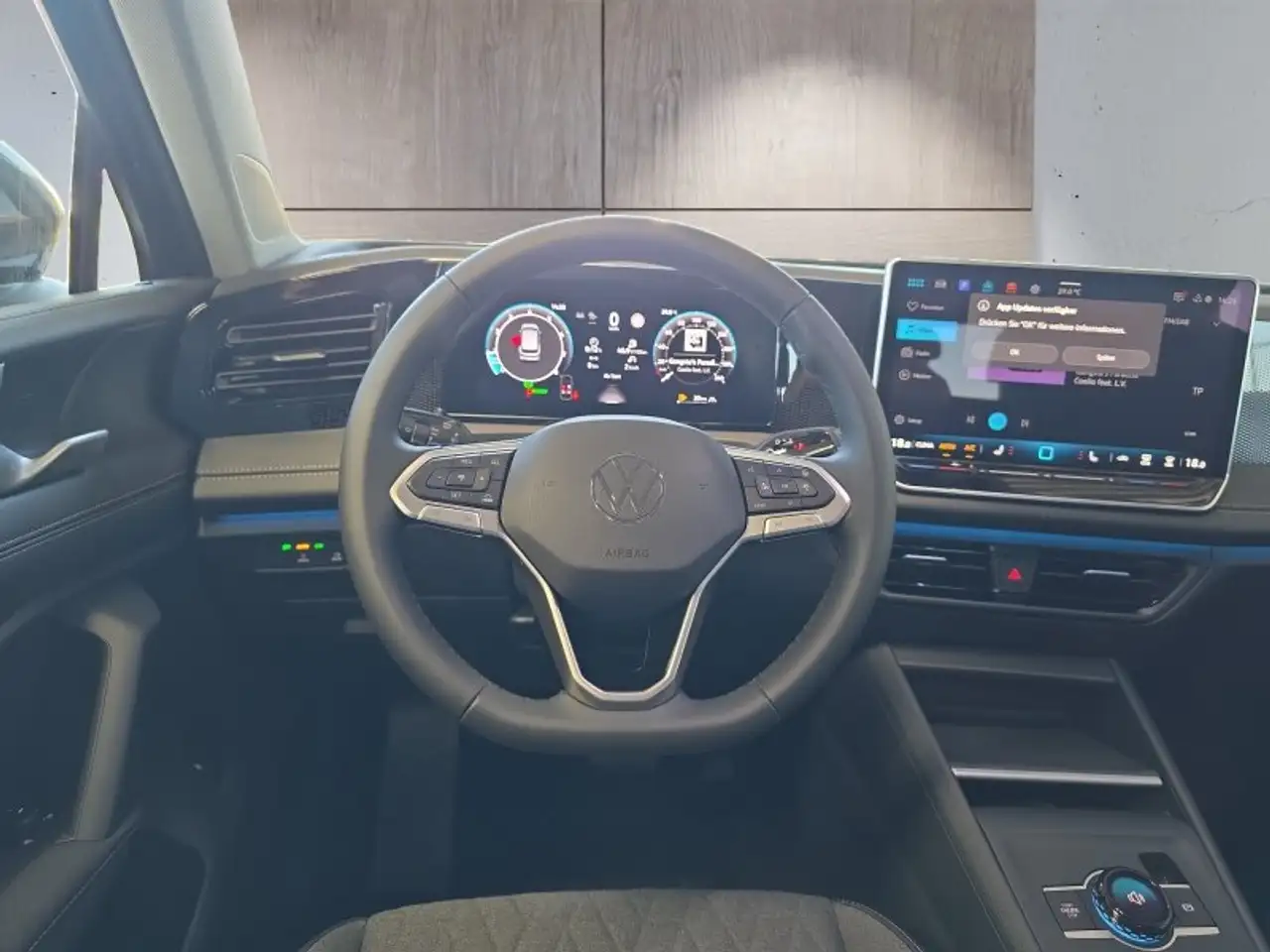 Volkswagen Tiguan 1,5 eTSI AHK/Navi/ACC/Kamera/el.Klappe **, миниатюра 13