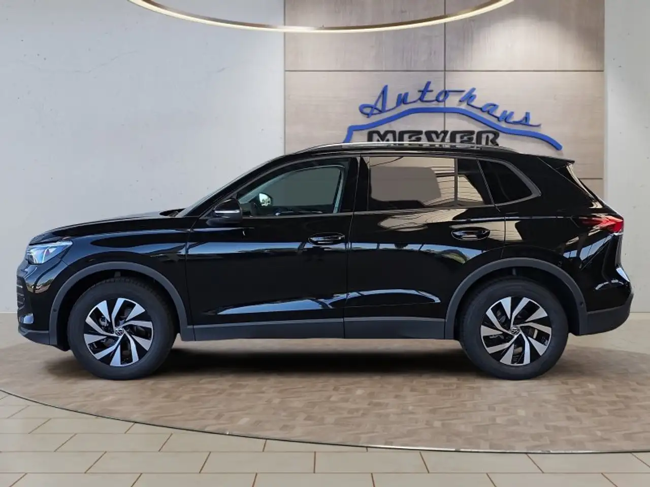 Volkswagen Tiguan 1,5 eTSI AHK/Navi/ACC/Kamera/el.Klappe **, миниатюра 2