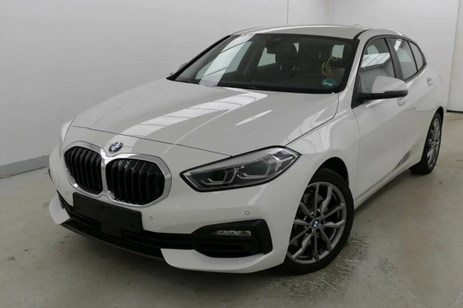 BMW 120 iA Advantage LED DAB Hifi LiveCockpitProfess Weiß - 1