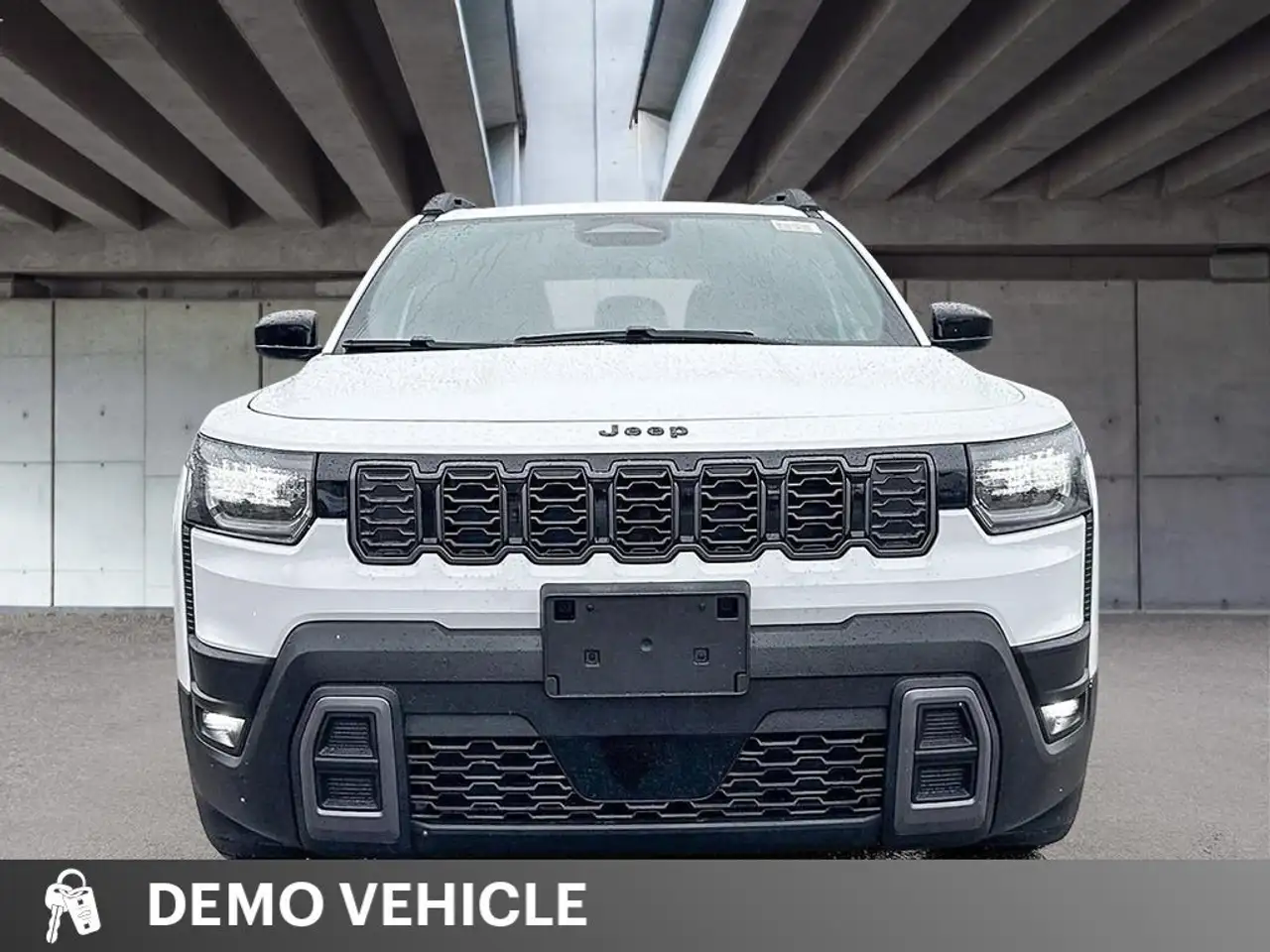 Jeep Cherokee снимка Jeep Cherokee