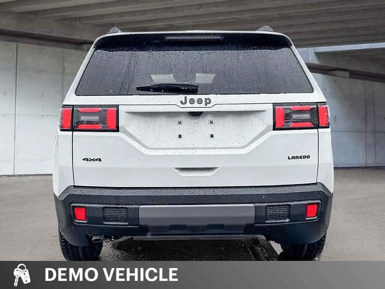 Jeep Cherokee снимка Jeep Cherokee