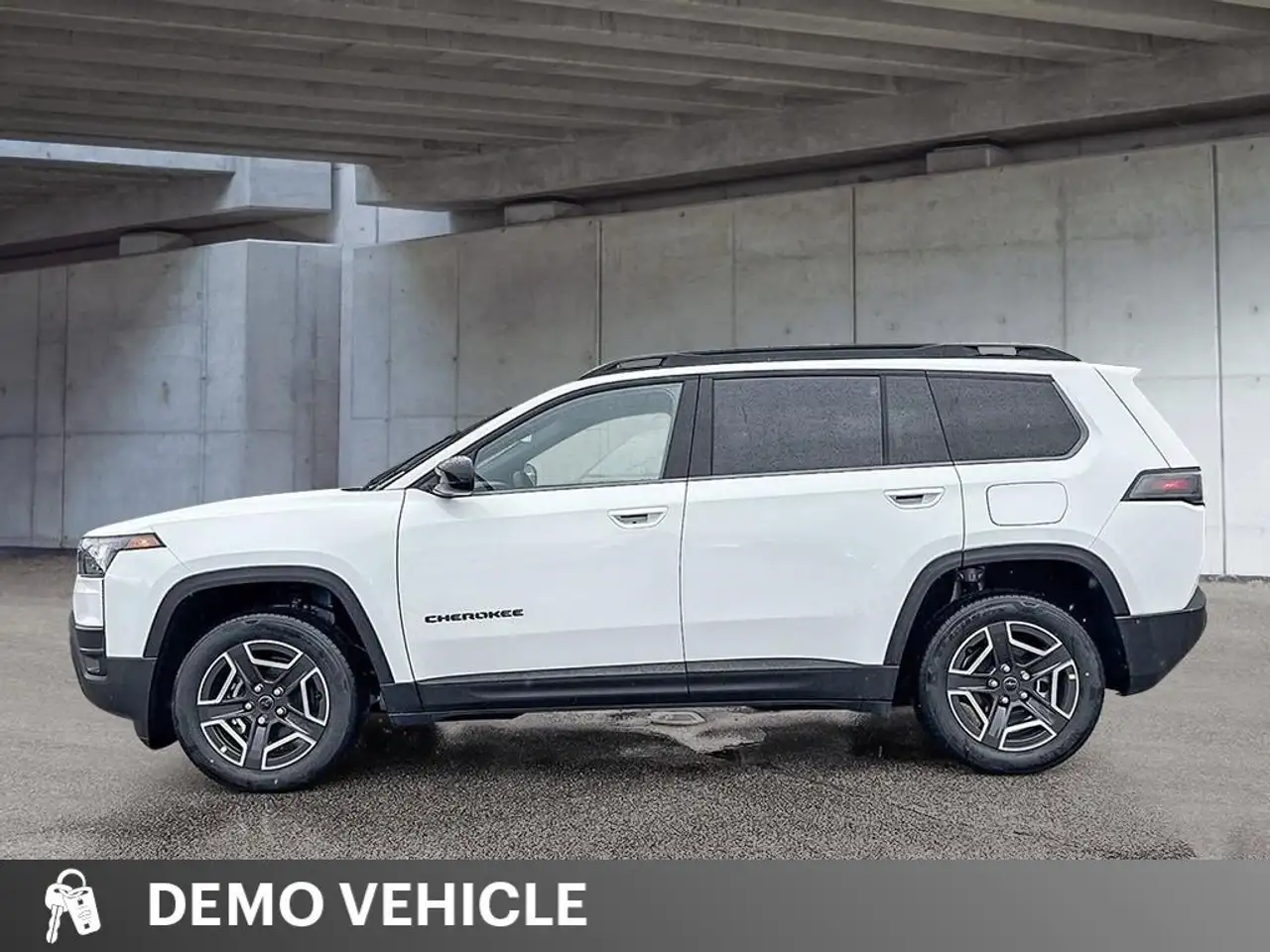 Jeep Cherokee снимка Jeep Cherokee