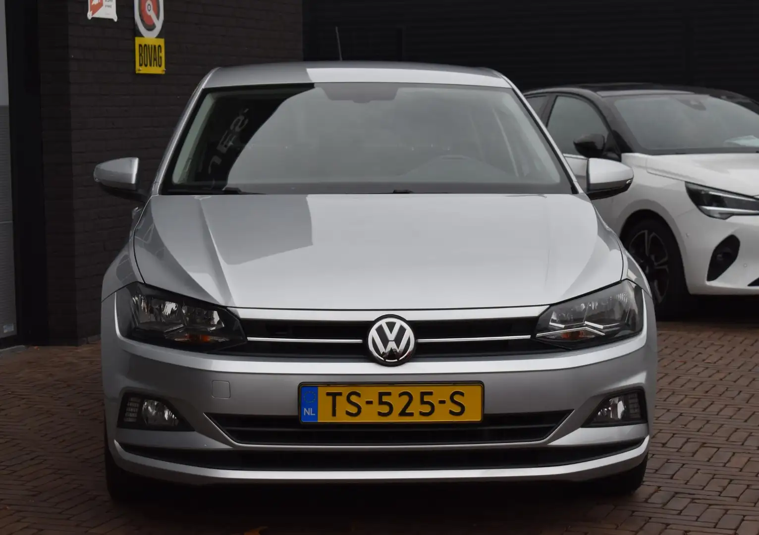 Volkswagen Polo 1.0 TSI 95PK Comfortline | Navi | Airco | LM Velge Grijs - 2