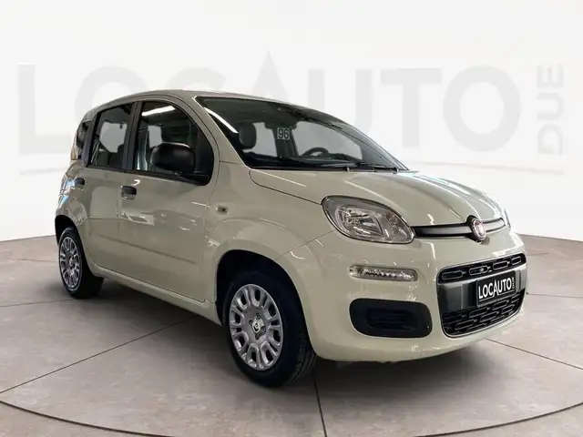Fiat Panda view 3