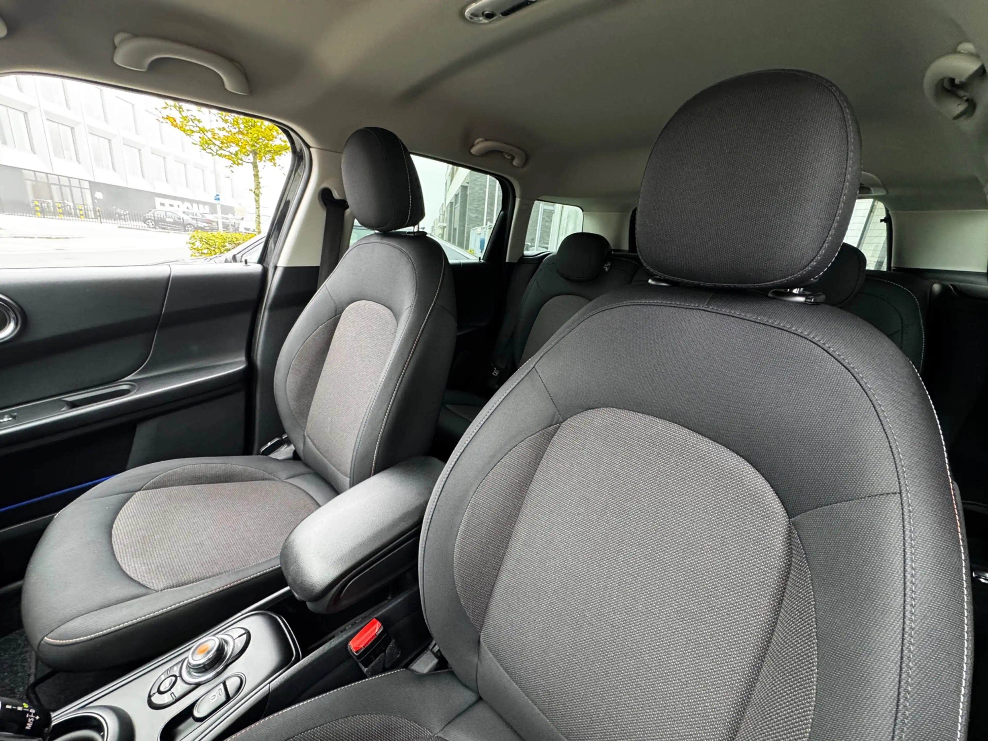 MINI Cooper Countryman 1.5 Chili Automaat Navigatie Cruise LED LM Bj.2019 — photo 7