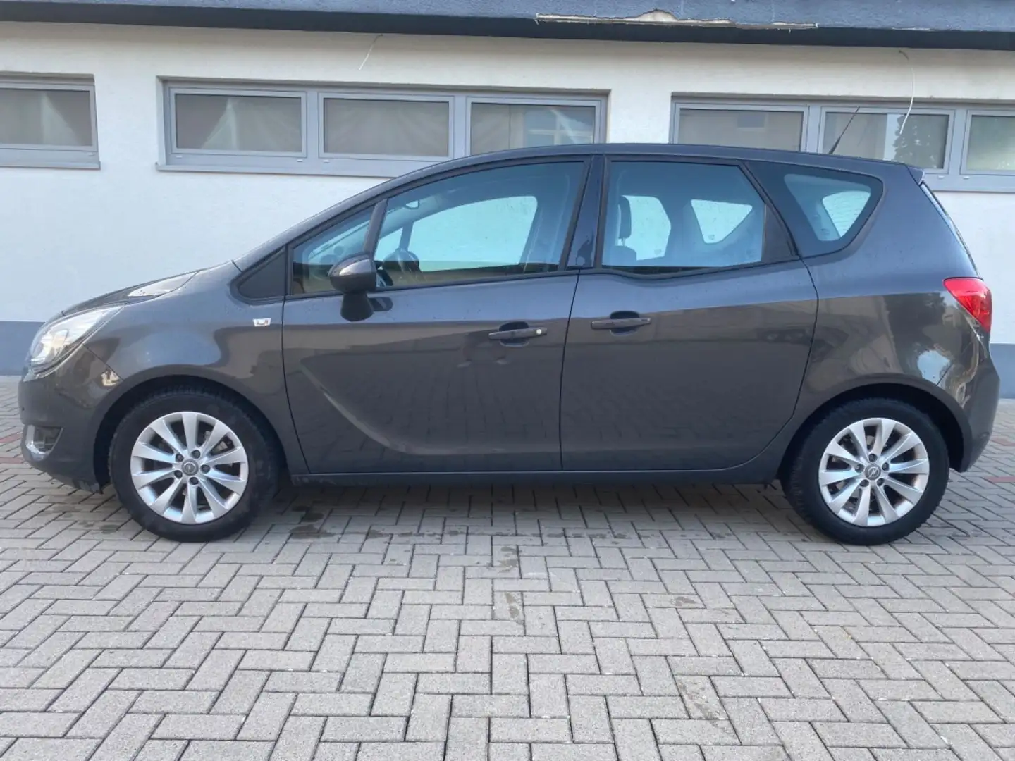 Opel Meriva B Style. Kamera, Navi, Aus-1 Hand. Grau - 2