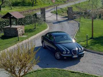 3.0 V6 Executive