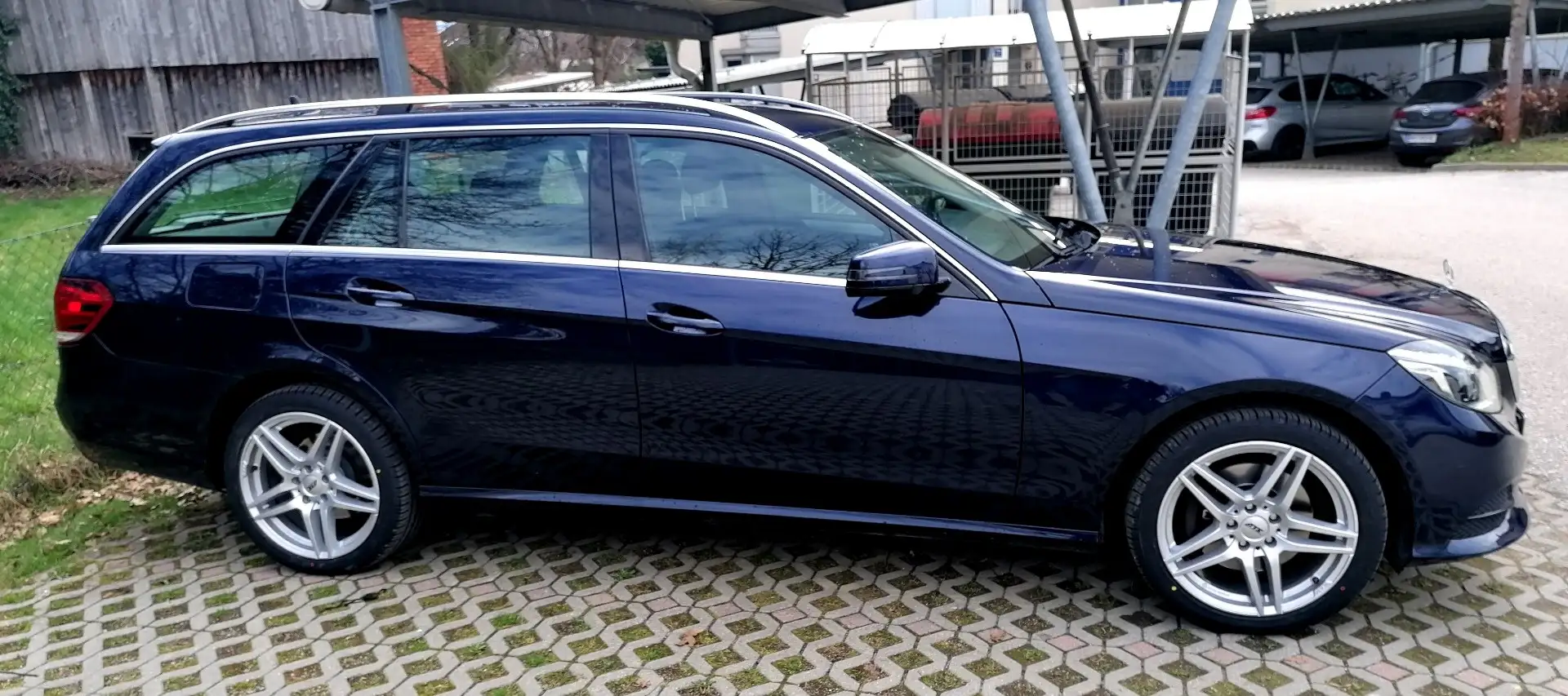 Mercedes-Benz E 250 T Avantgarde CDI Aut. - 1