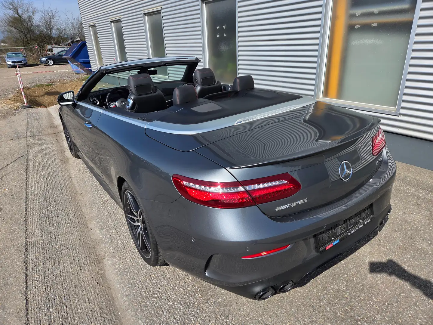 Mercedes-Benz E 53 AMG E 53 AMG 4MATIC  Aut. Leasingfähig, nur im Sommer gefahren, durchgehend Mercedes Service Grau - 2