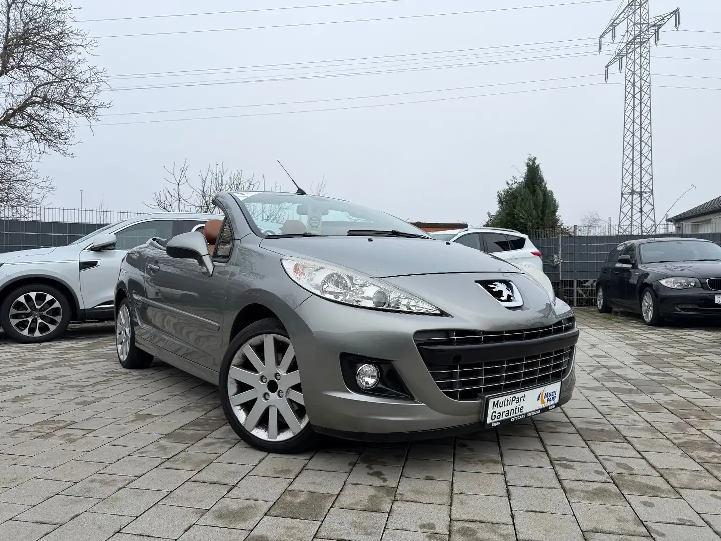 Peugeot 207 CC Cabrio ---TÜV NEU & SERVICE NEU--- Grau - 1