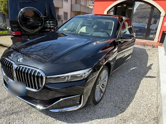 BMW 745 e LimousineSospensioni,360,Harman Kardo,Acc,Full