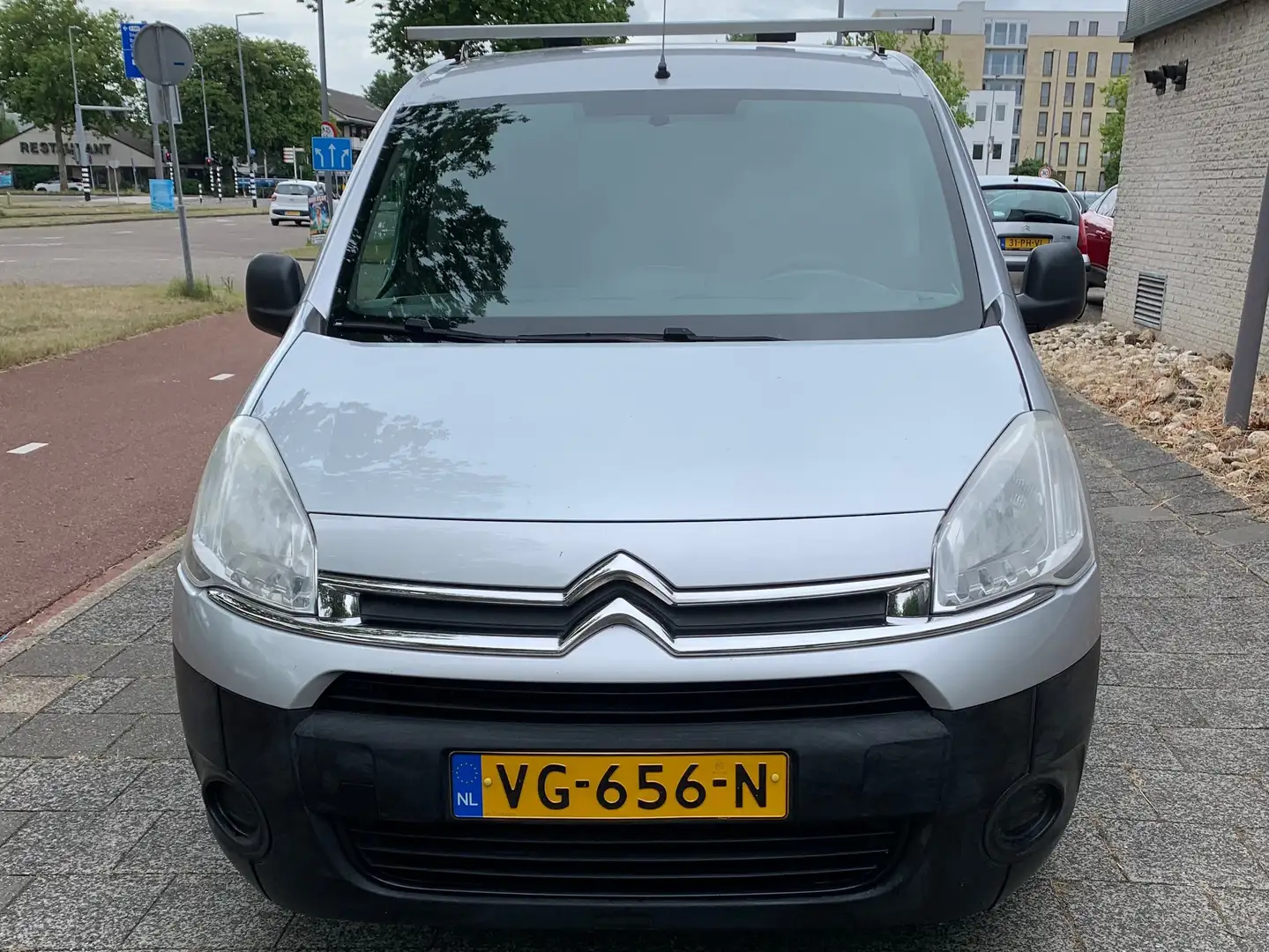 Citroen Berlingo Berlingo 1.6 HDI 500 Club Ec. Grijs - 1
