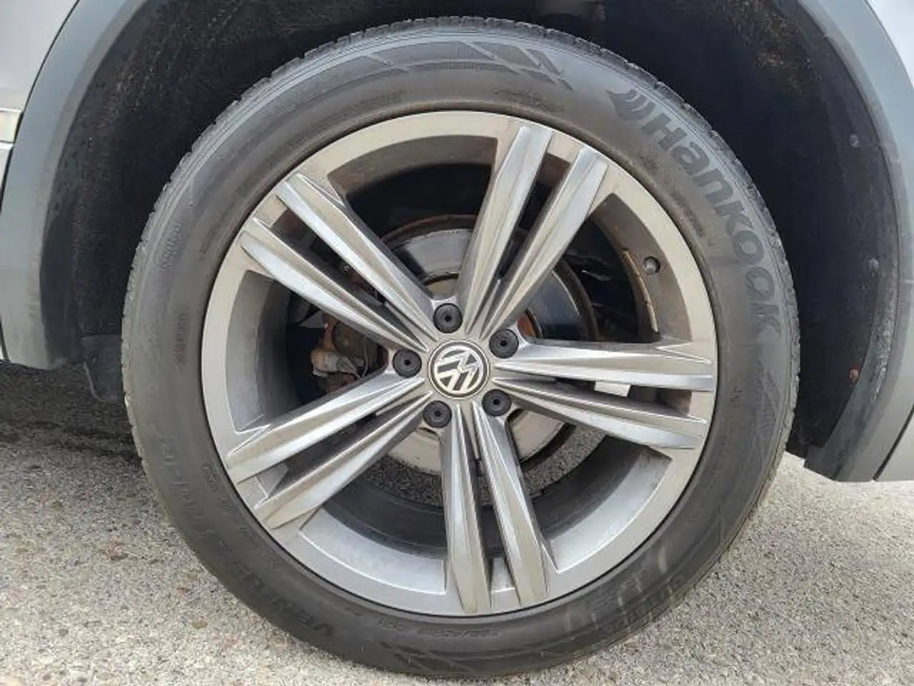 Volkswagen Tiguan снимка Volkswagen Tiguan