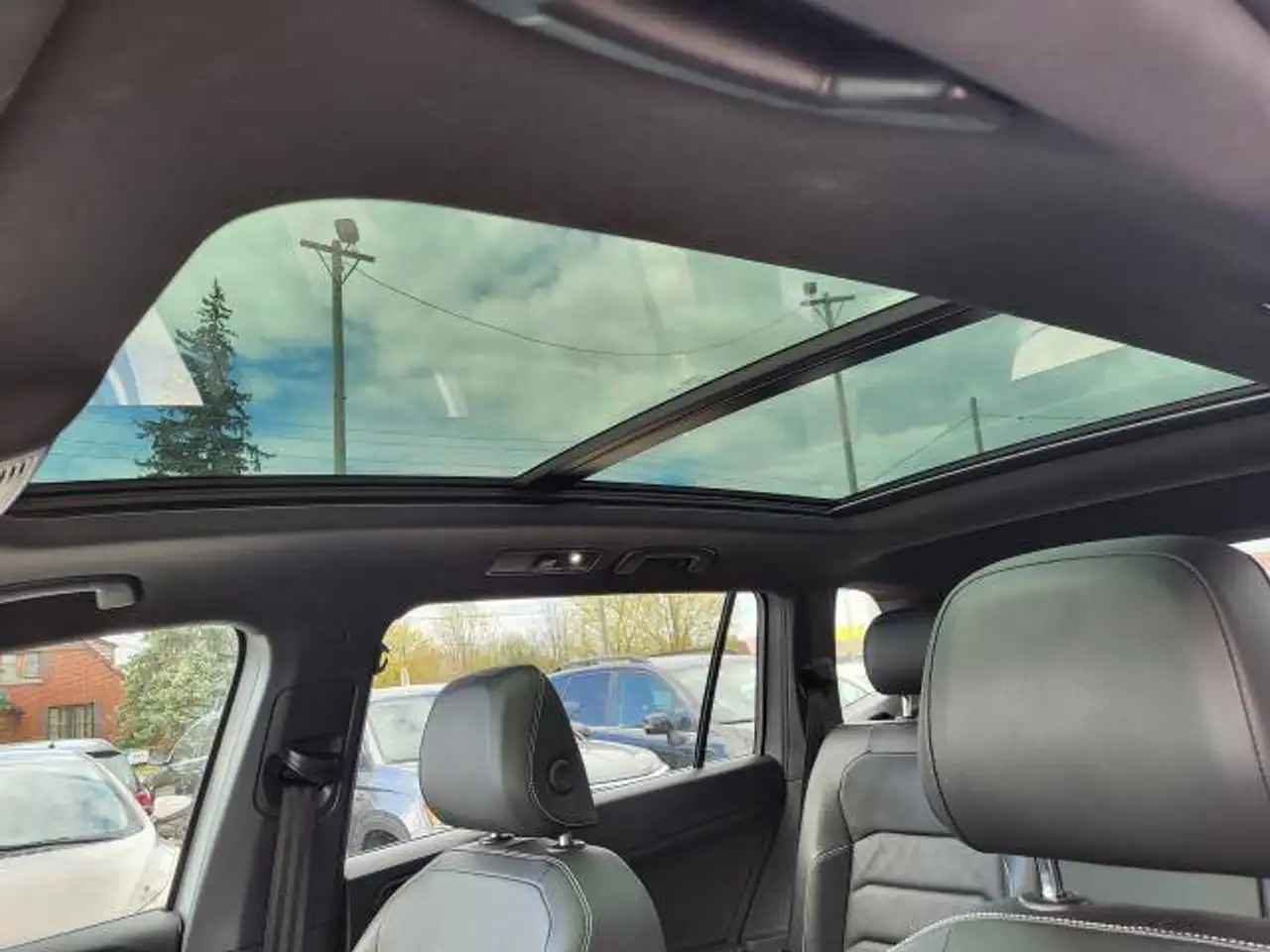 Volkswagen Tiguan снимка Volkswagen Tiguan