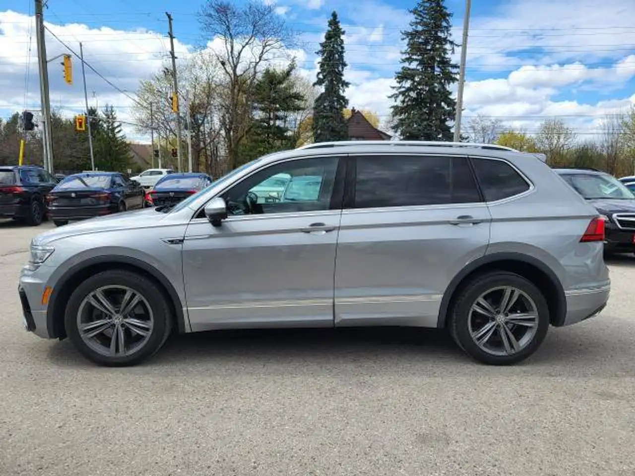 Volkswagen Tiguan снимка Volkswagen Tiguan