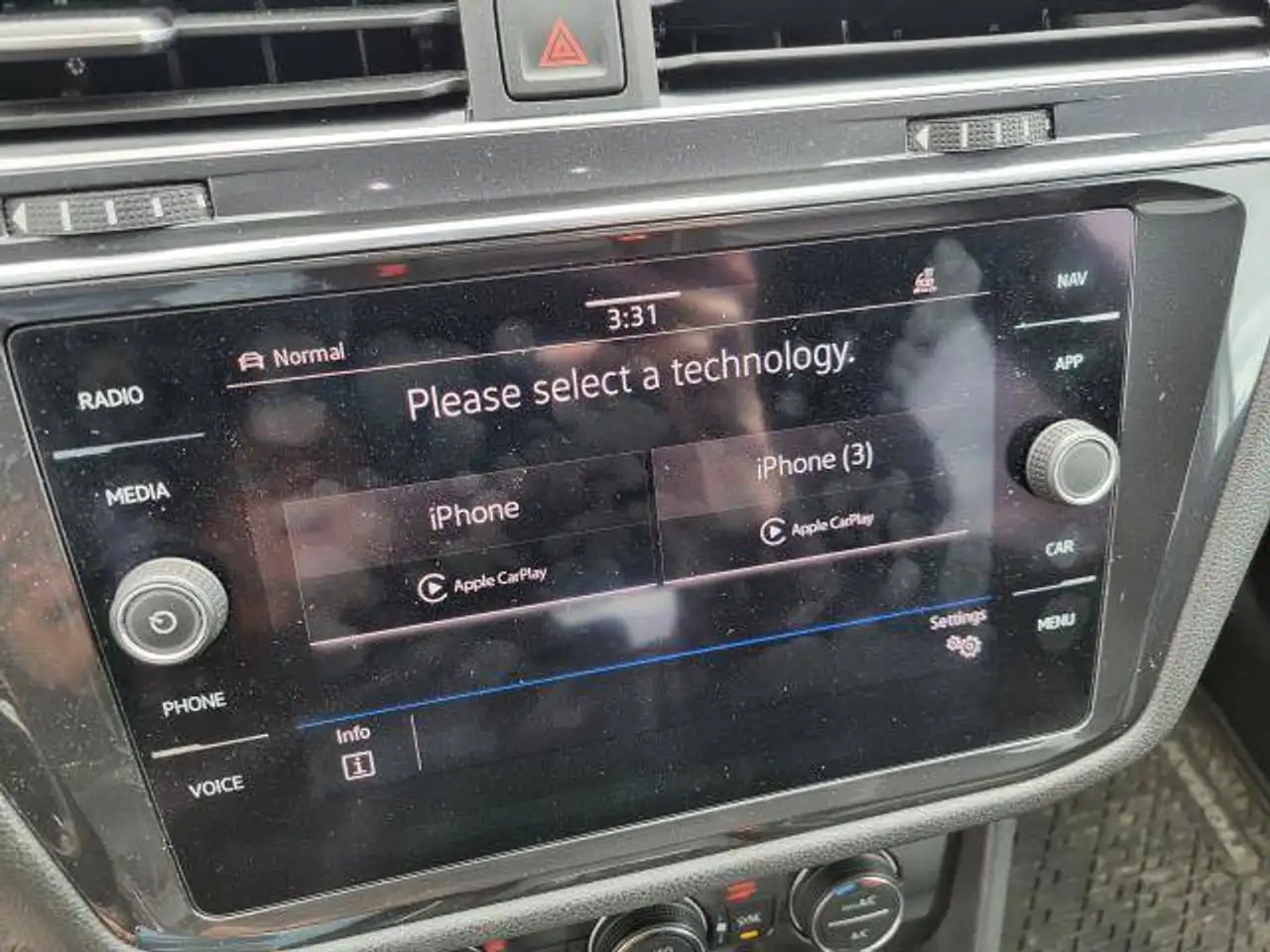Volkswagen Tiguan снимка Volkswagen Tiguan