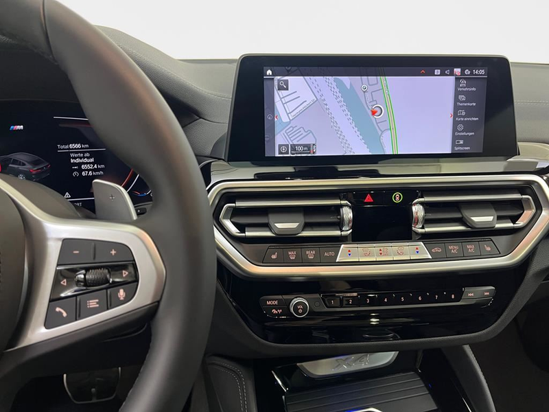 BMW X4 M Sport — photo 10