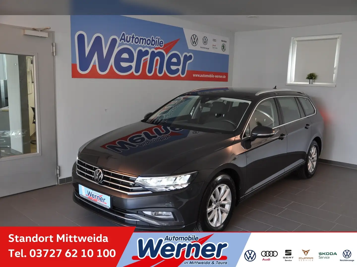 Volkswagen Passat Variant Business 2.0TDI LED NaviPro DAB Rückfahrkamera Grau - 1