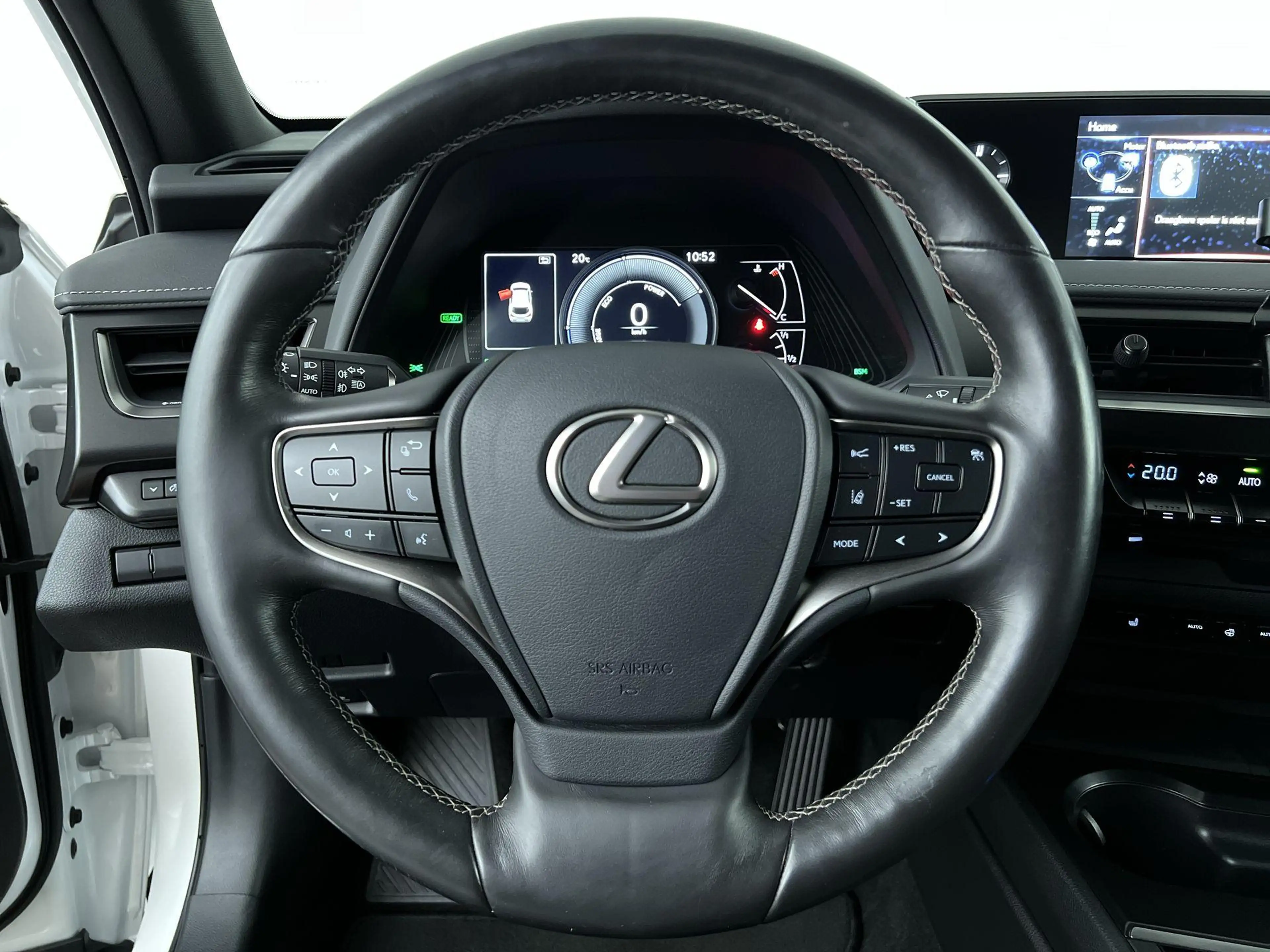 Lexus UX 250h Business Line — photo 14