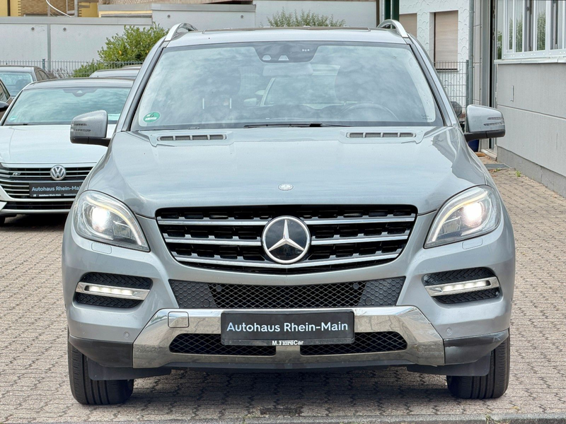 Mercedes-Benz ML 350 *NightVision*Cam*Nav*Bi-Xen*GsDh*Ahk*Memor — photo 2